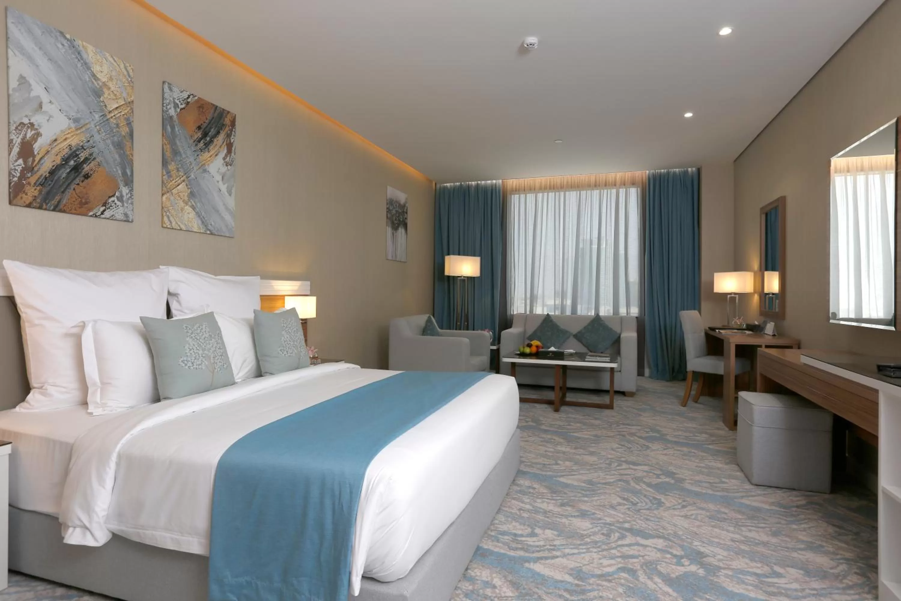 Deluxe King Room - single occupancy in Cantonal Hotel by Warwick