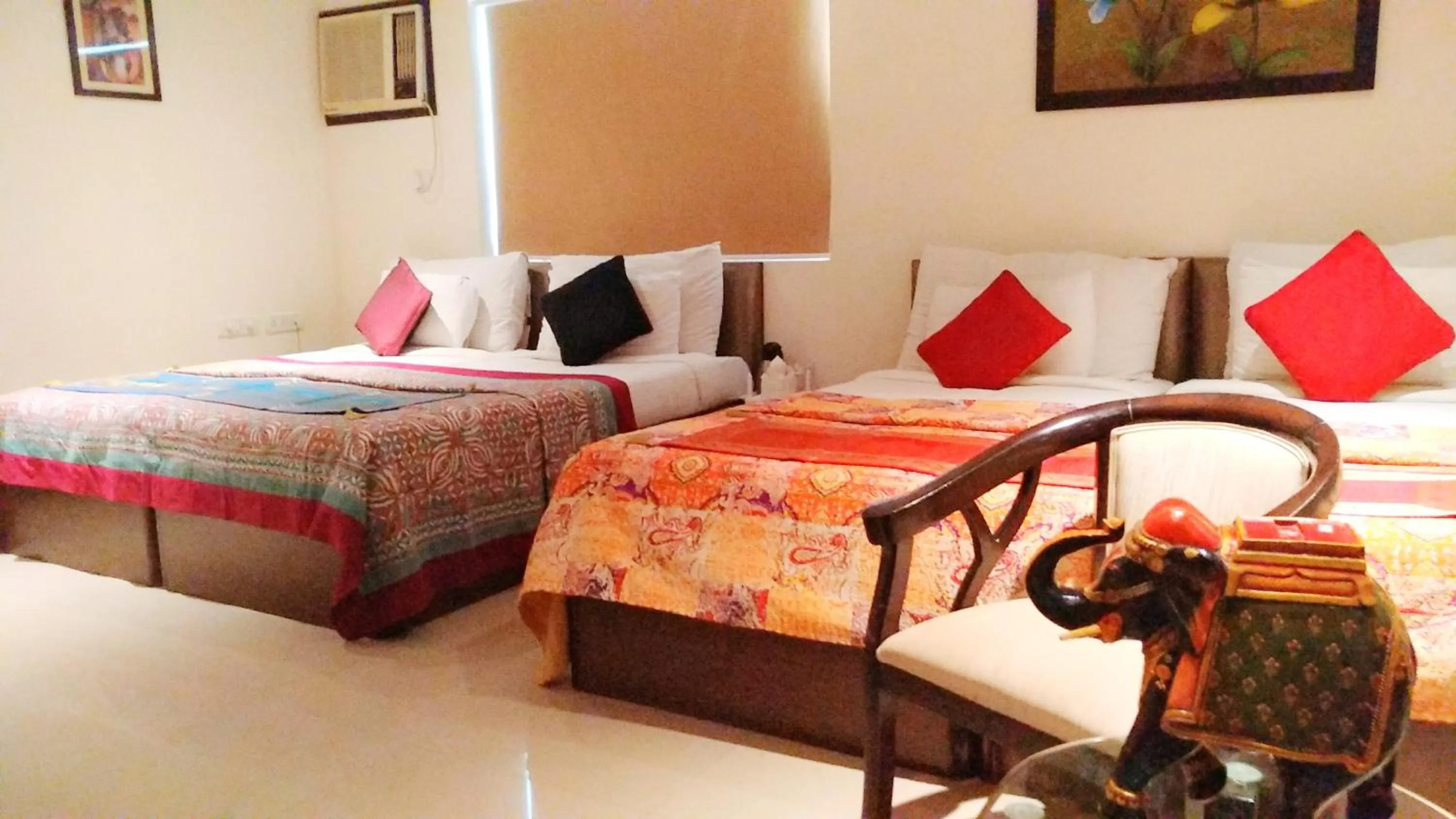 Family Room with Garden View in Hotel Karan Vilas