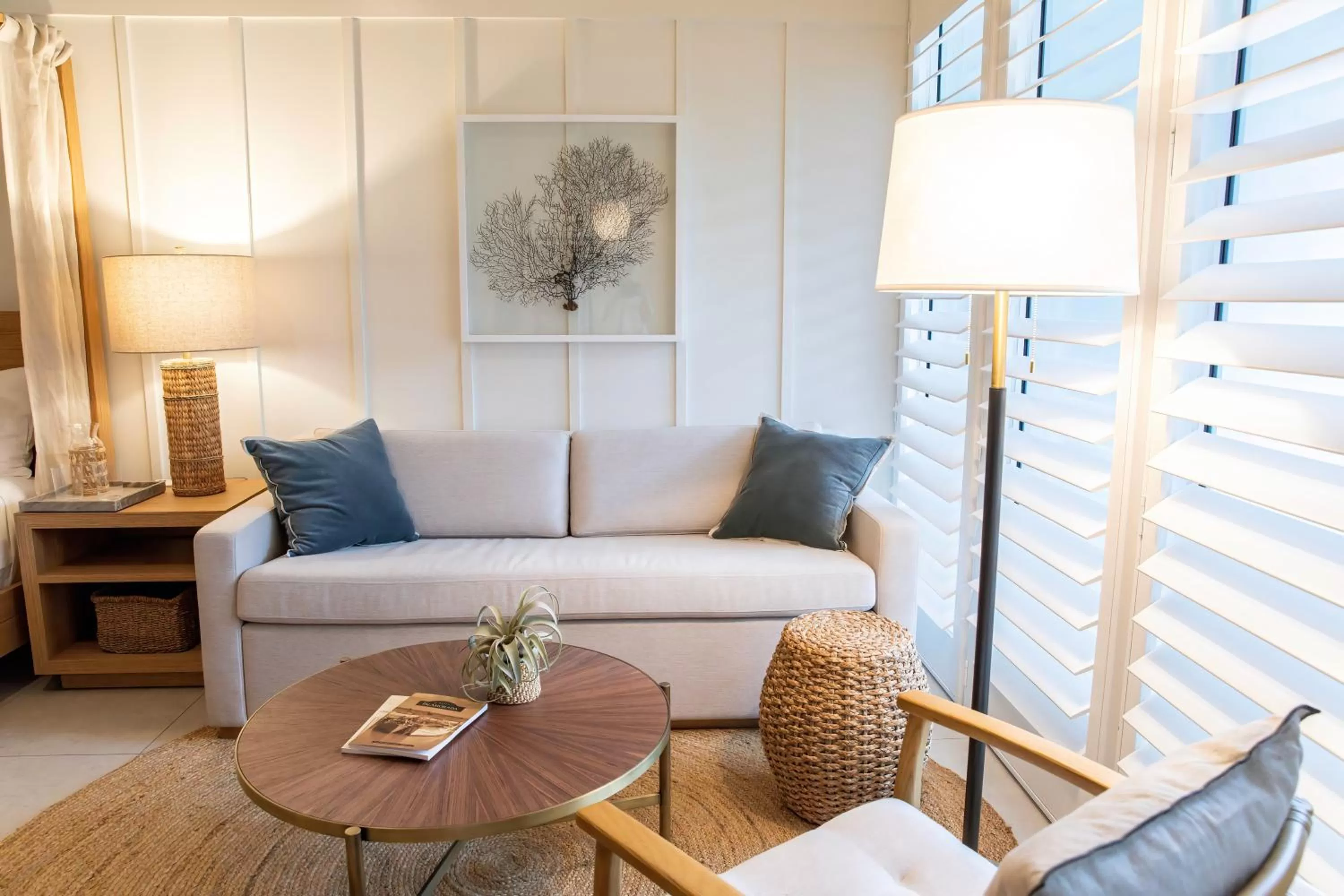 South Village Tropical View Queen ADA in Islander Resort