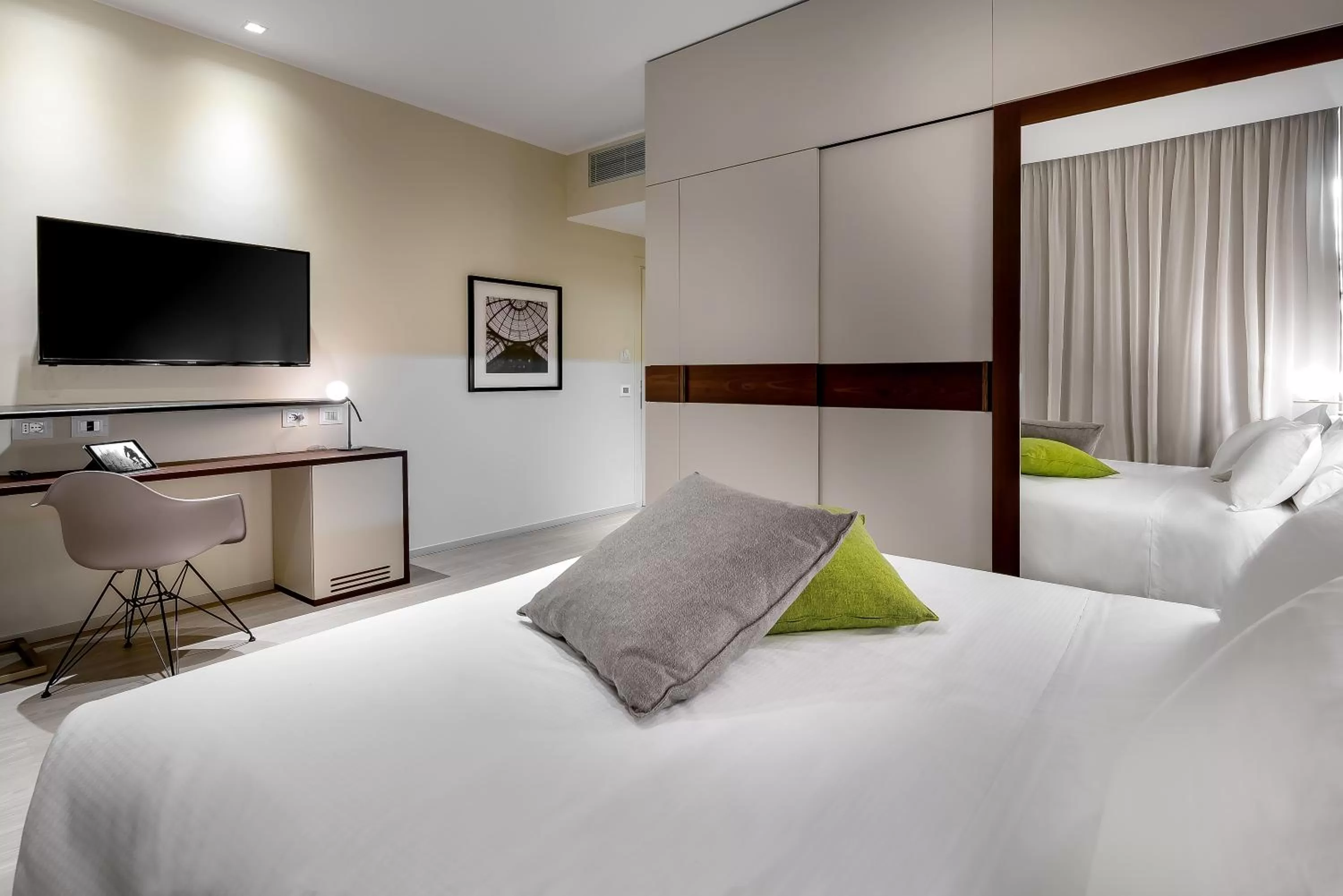 Rooftop Double Room in Hotel Canada