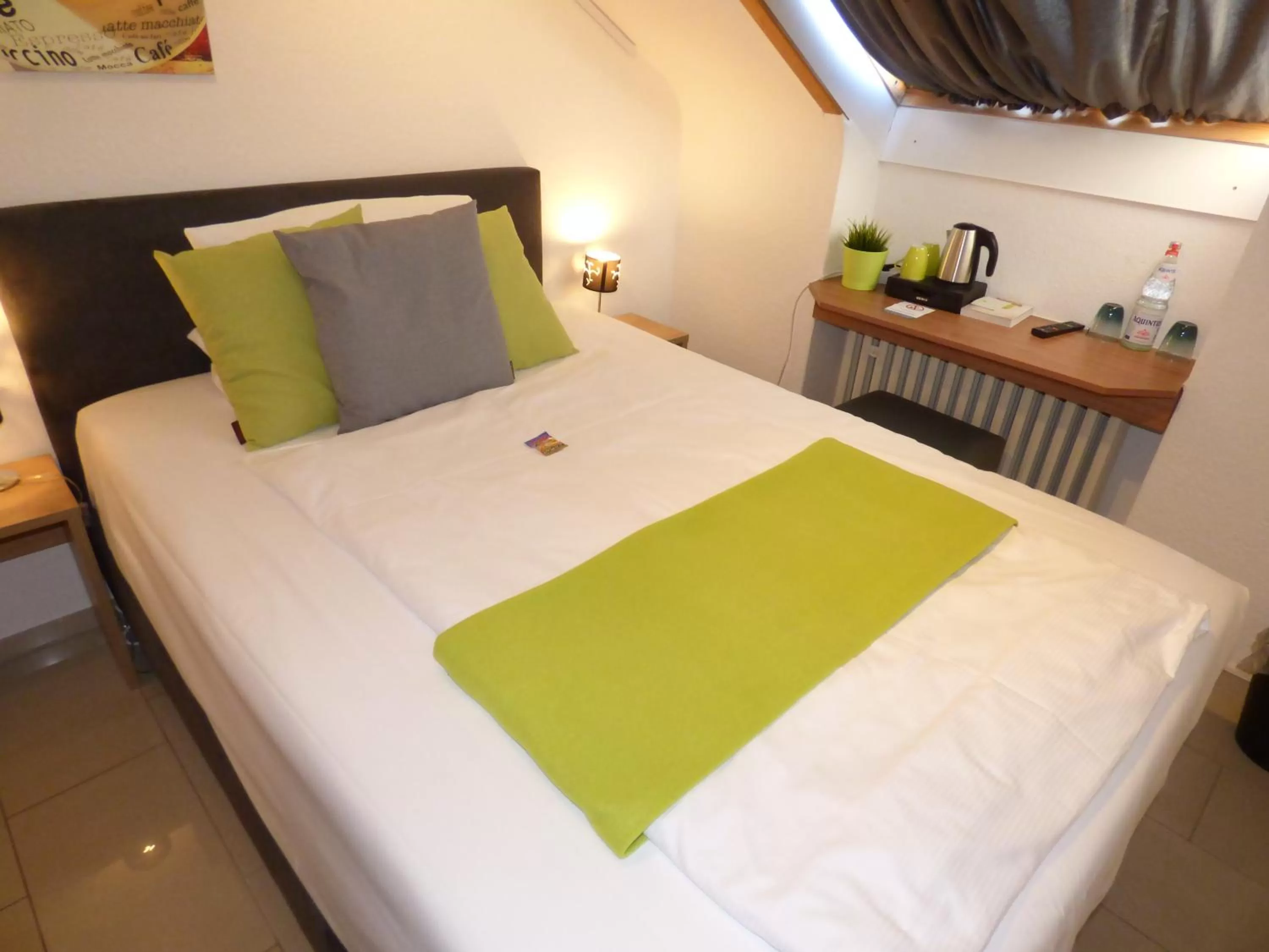 Queen Room in Hotel Art Inn Dinslaken