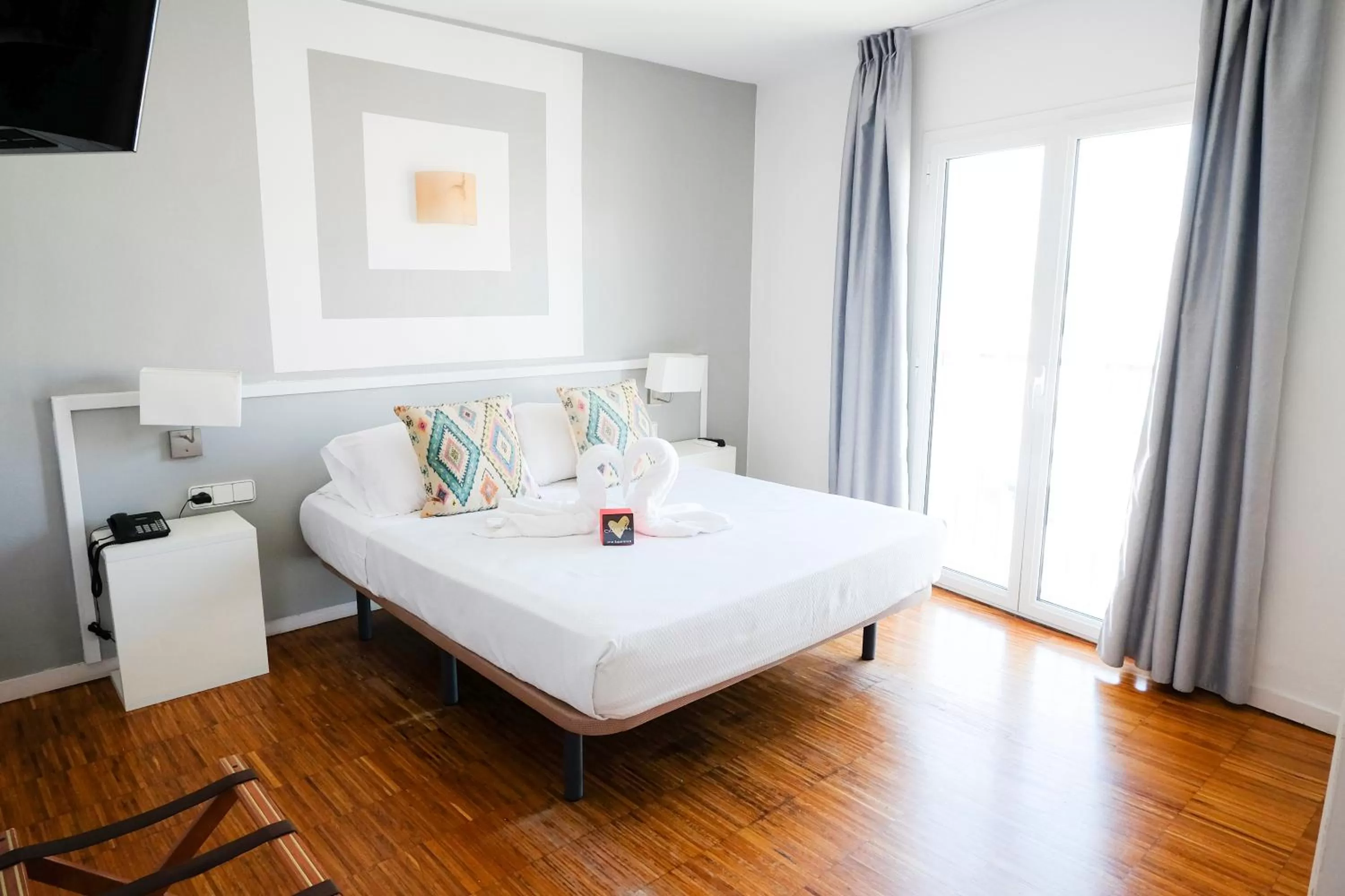 Attic Double or Twin Room in Hotel Subur