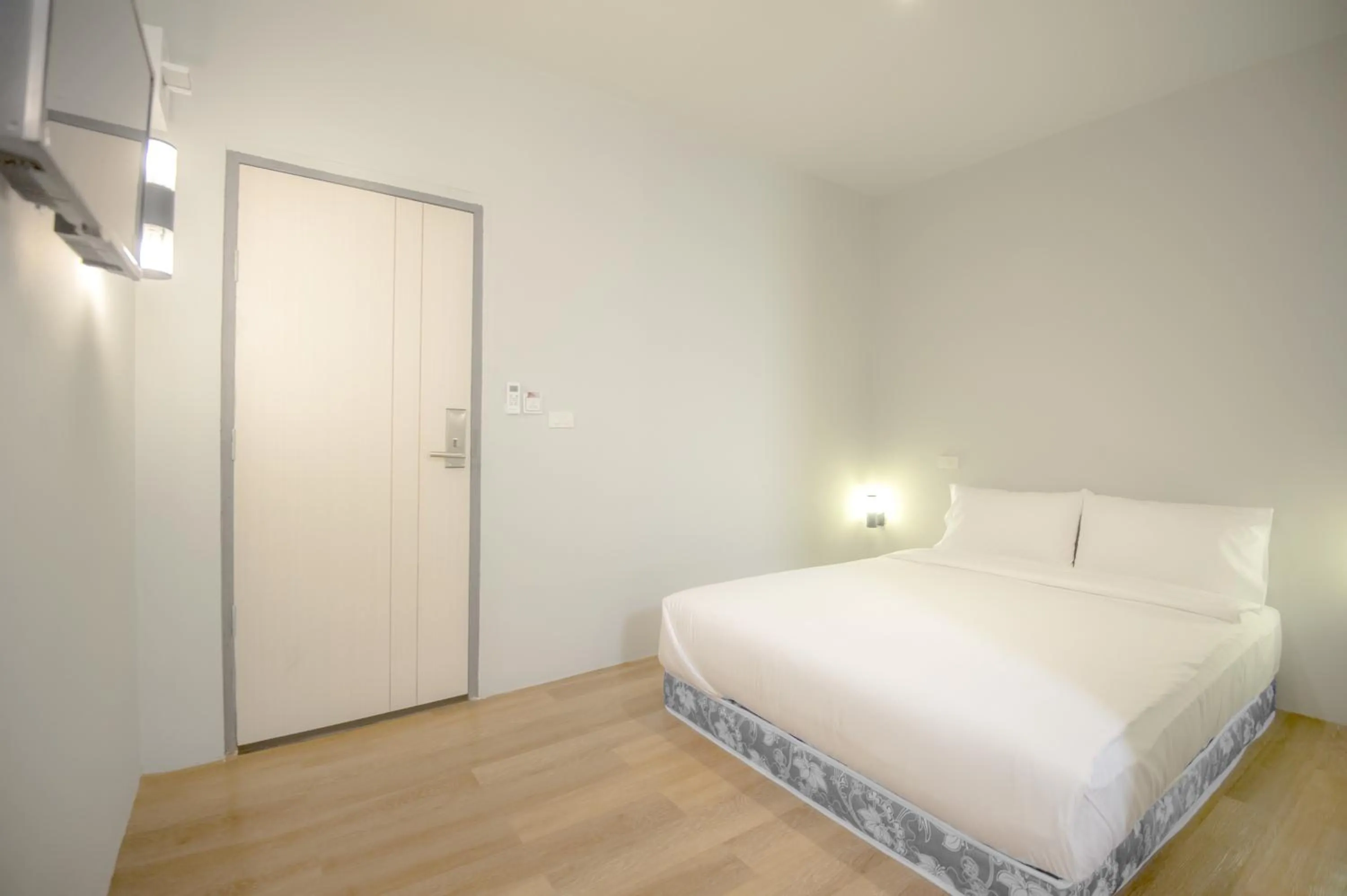 Superior Double Room in Glur Central Pratunam