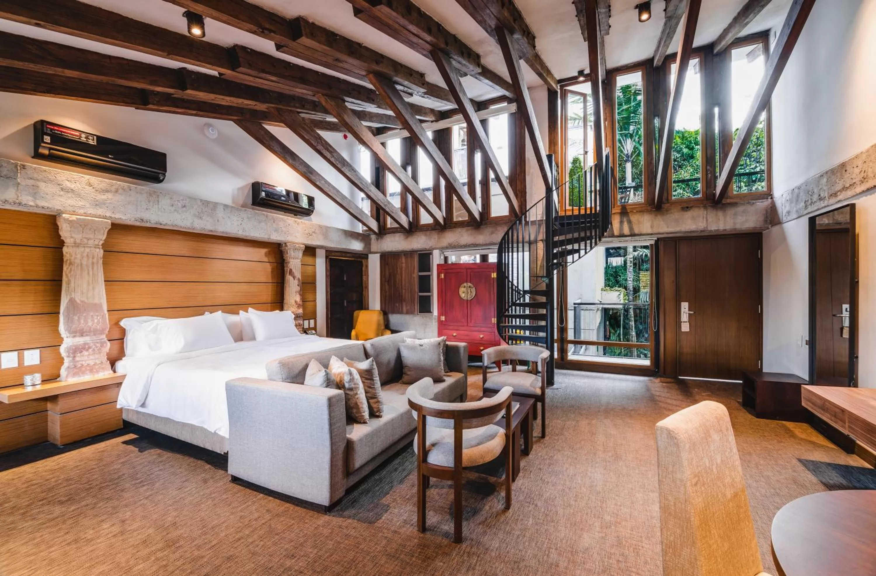 Deluxe Suite in Alko Hotel Casa Nispero