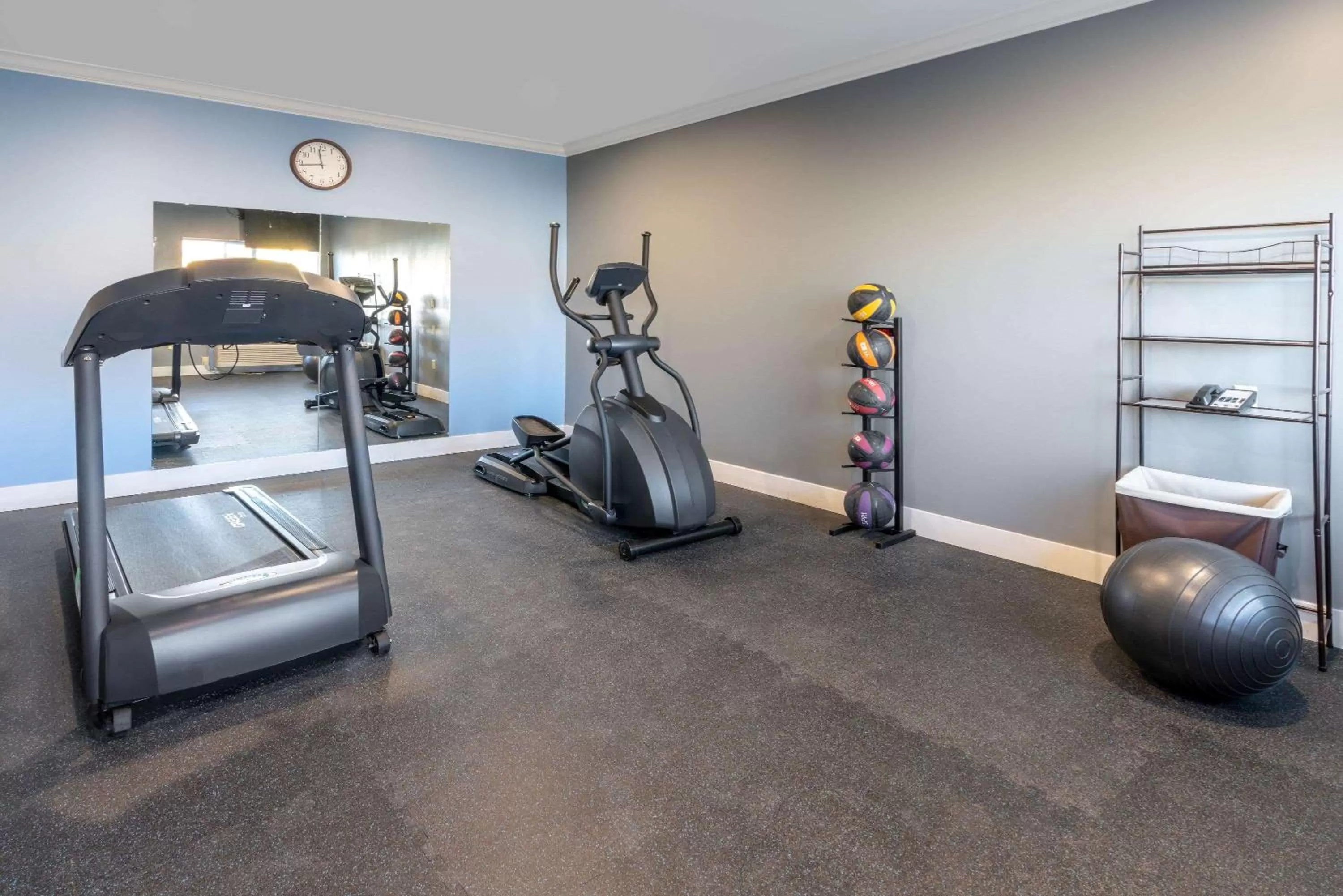 Fitness centre/facilities in Days Inn by Wyndham Grants