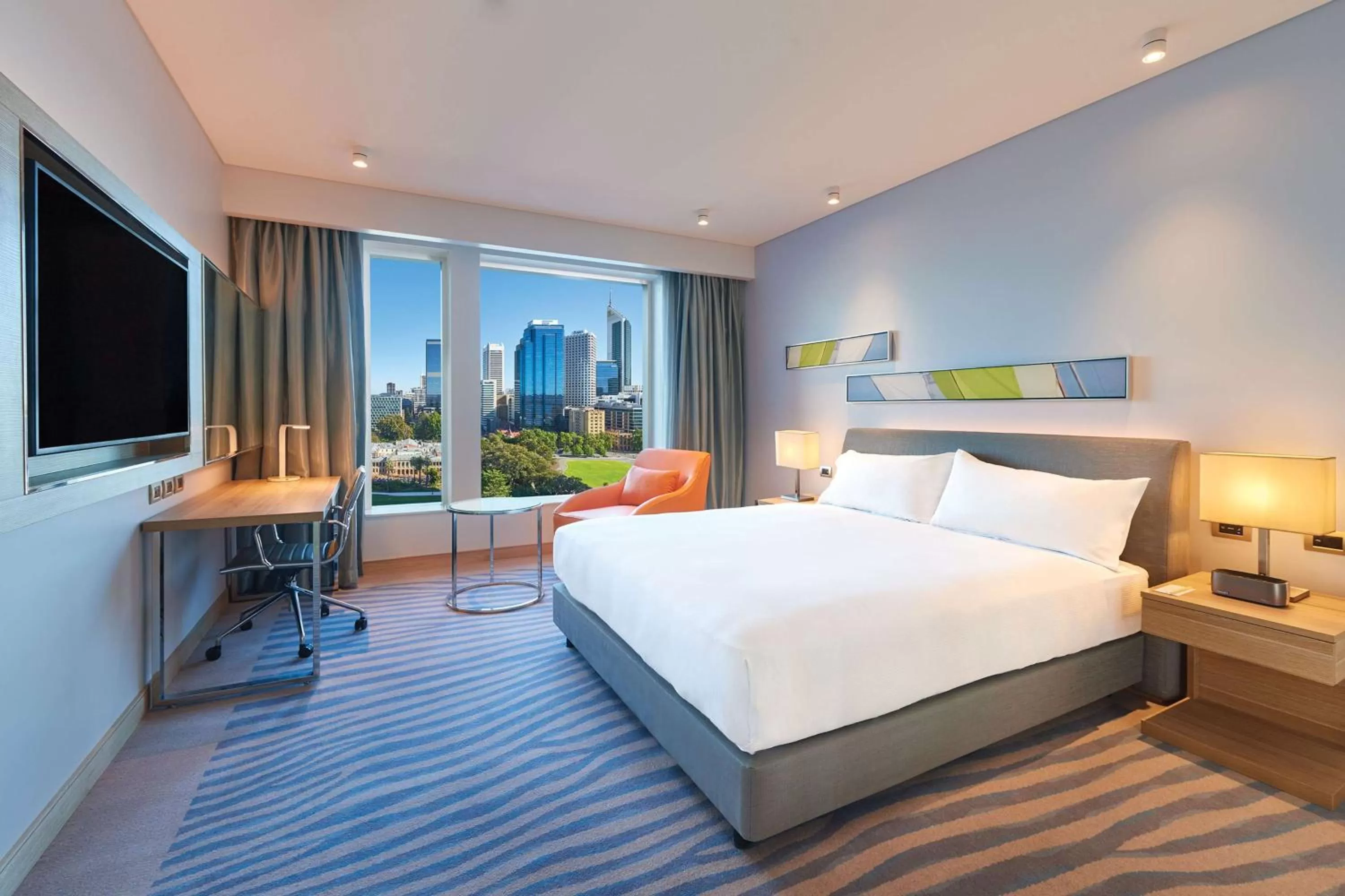 King Room - Mobility Accessible  in Doubletree By Hilton Perth Waterfront