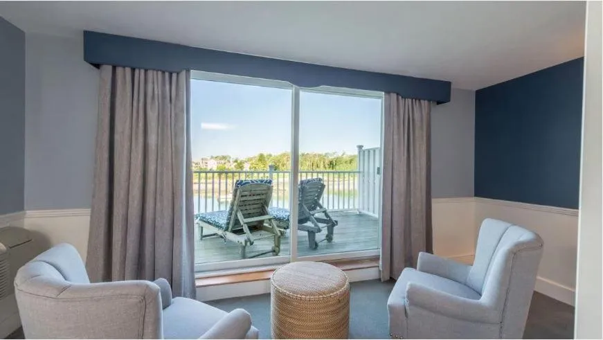 River View King with Porch in Breakwater Inn