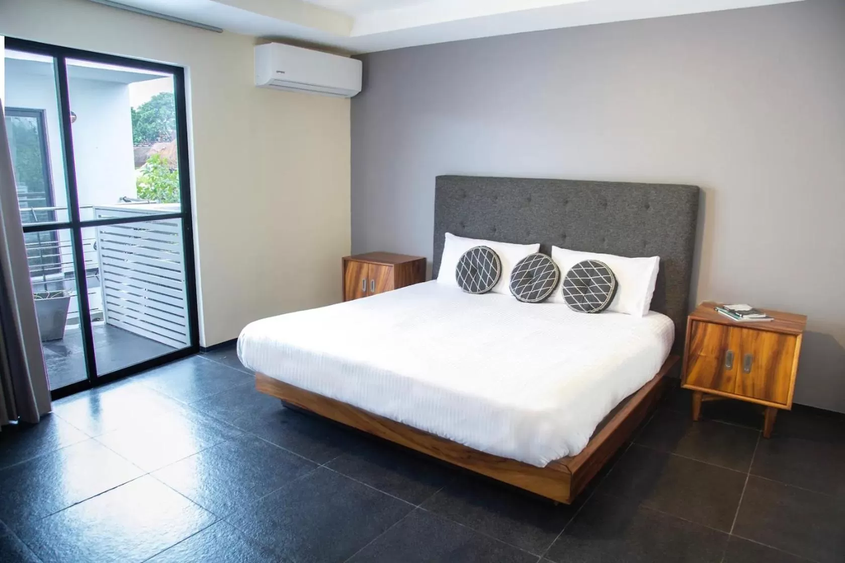 One-Bedroom Suite in Sole Suites Apartments Playa del Carmen