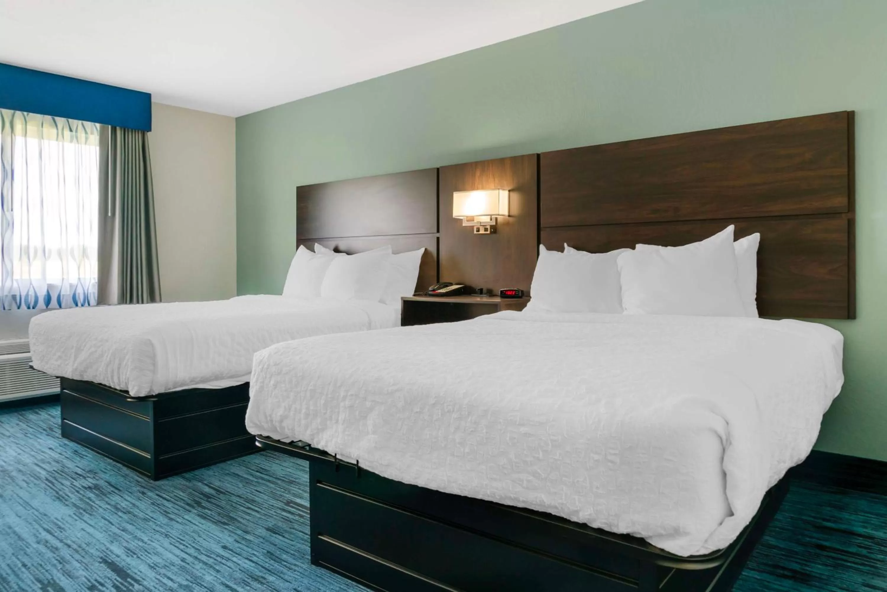 Queen Room with Two Queen Beds in Best Western Clare Hotel