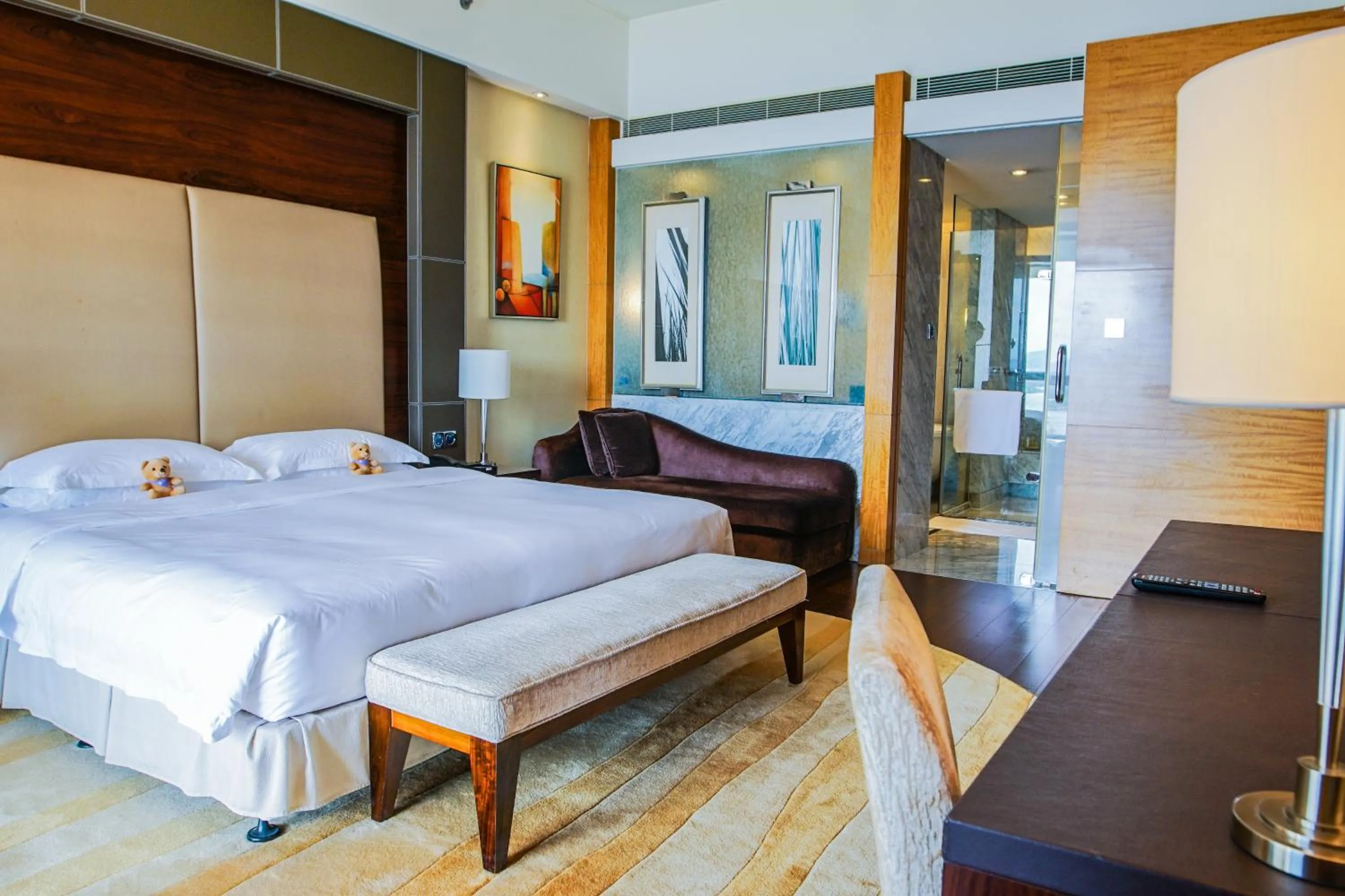 King Room - Club Access in Hyatt Regency Dongguan