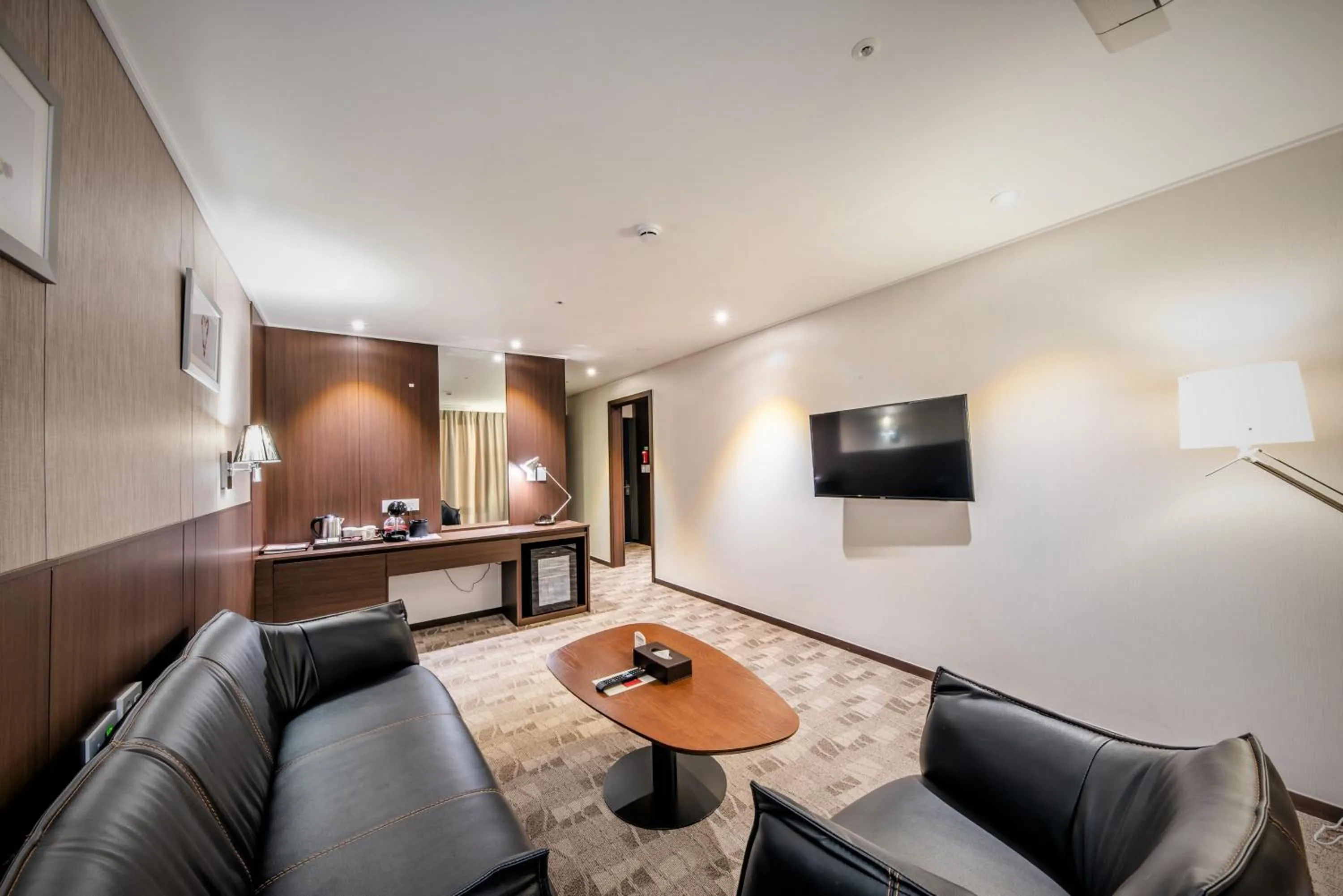 Family Suite in Ramada by Wyndham Jeju City Hall