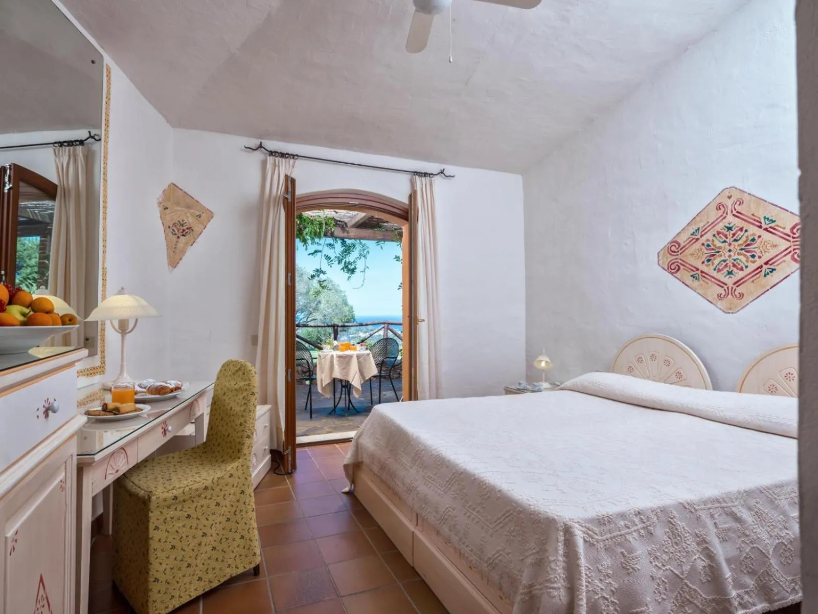 Superior Double or Twin Room with Sea View in Hotel Rocce Sarde