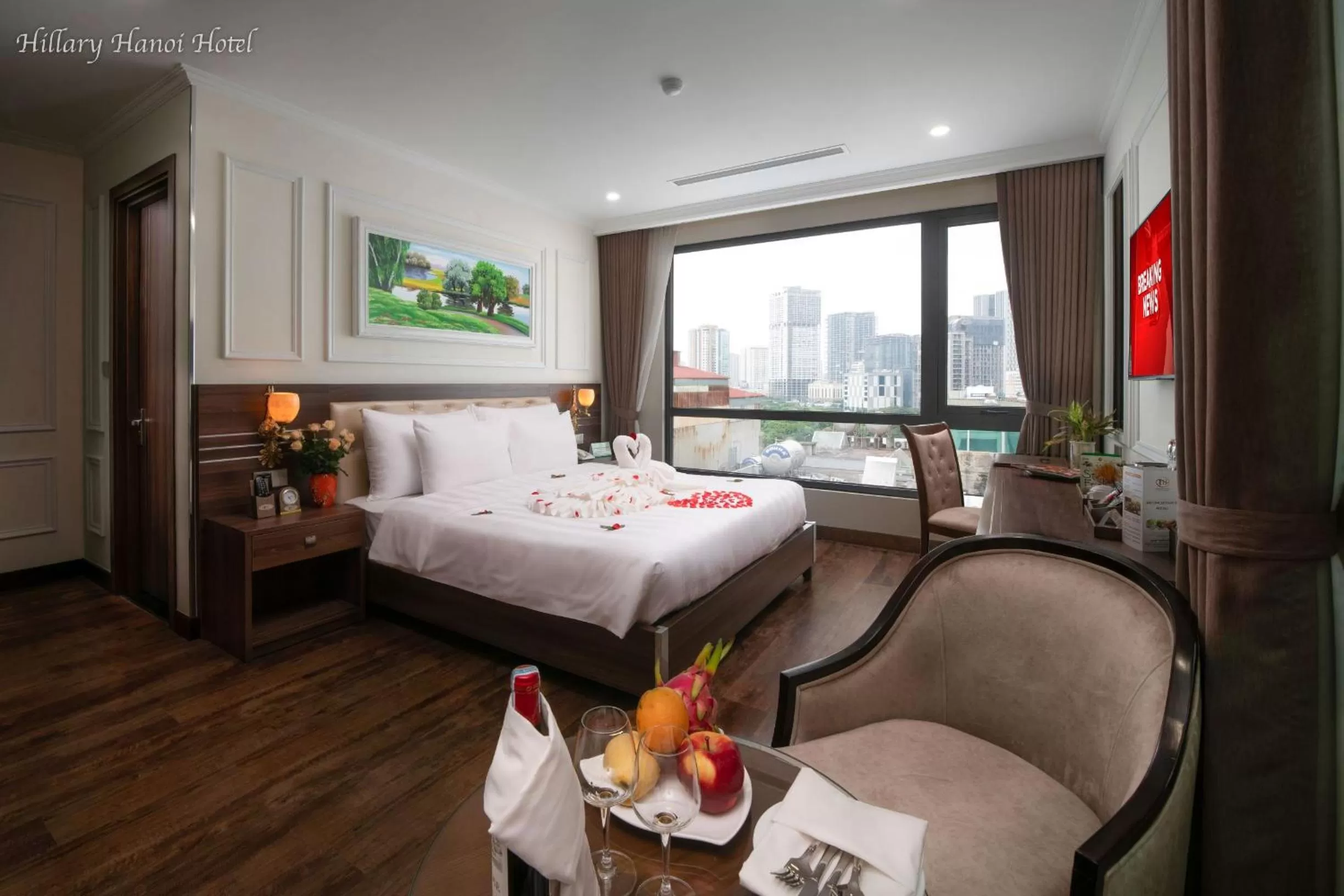 Executive Double room with City View in Hillary Hanoi Hotel