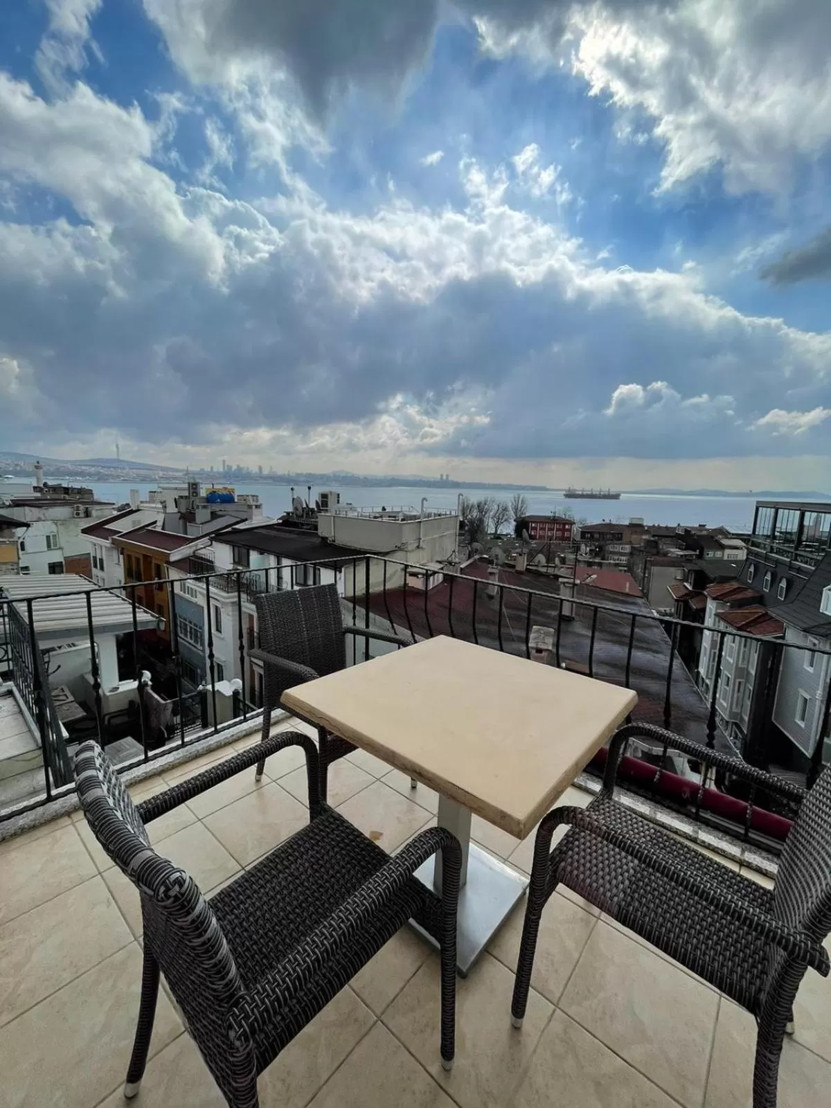 Balcony/Terrace in Osmanhan Hotel