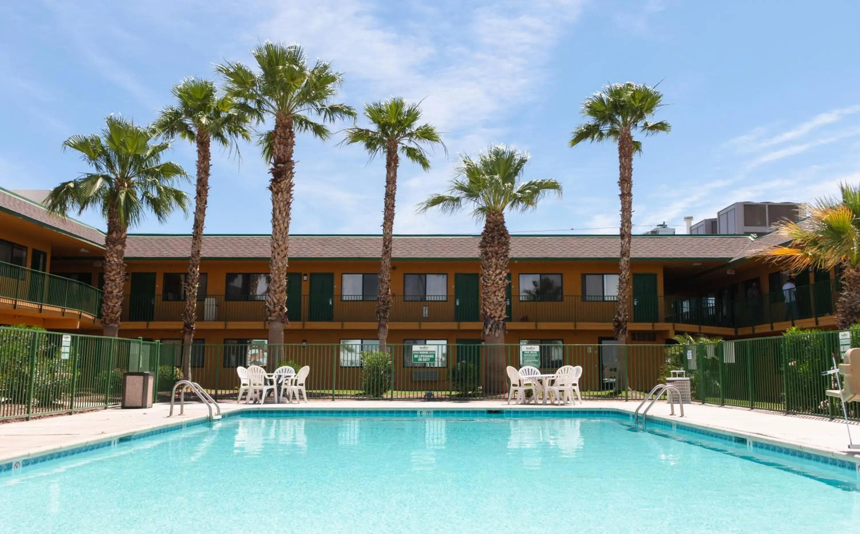 Budgetel Inn & Suites Budgetel Inn & Suites