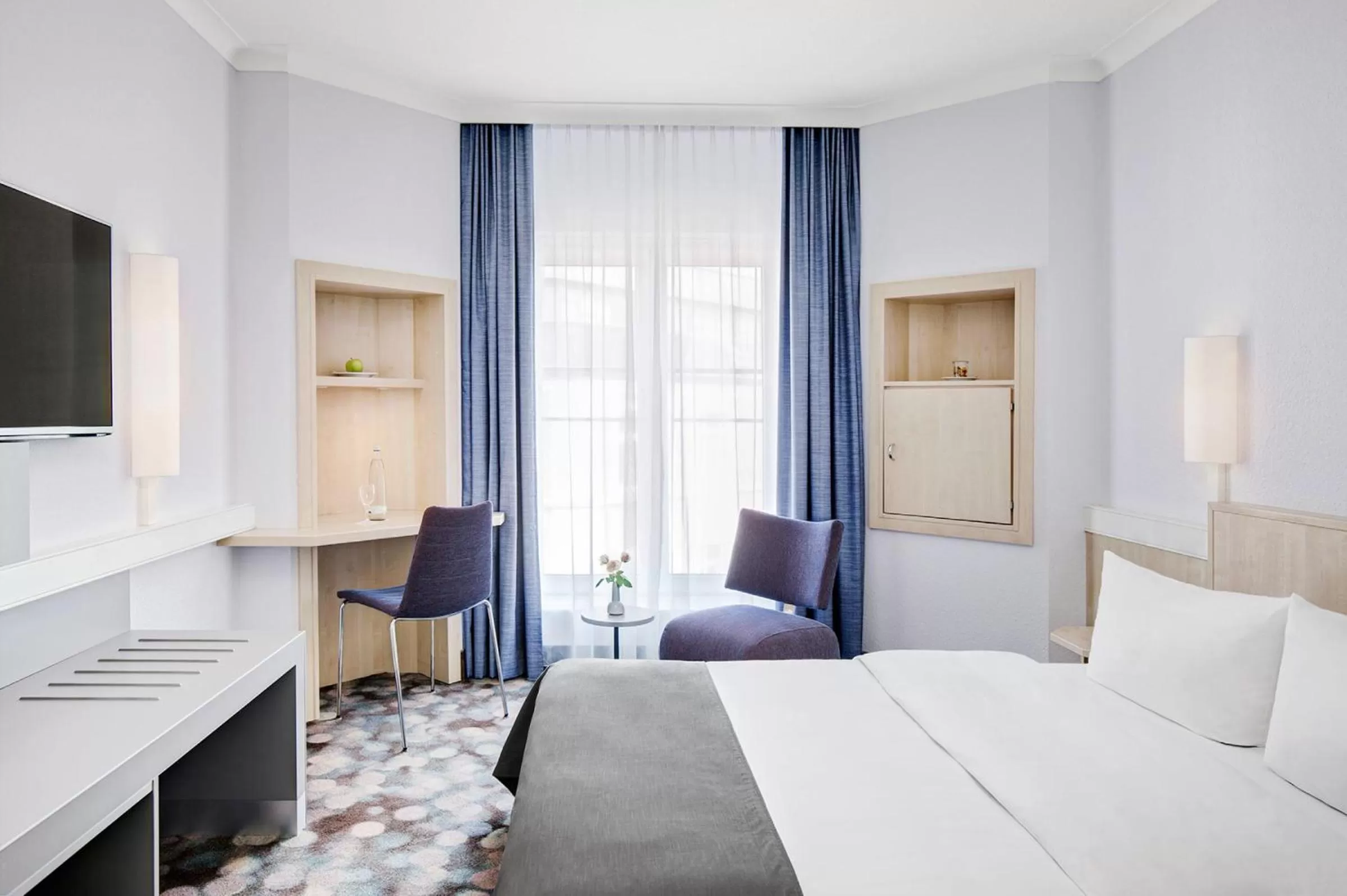 Standard  Double Room in IntercityHotel Rostock