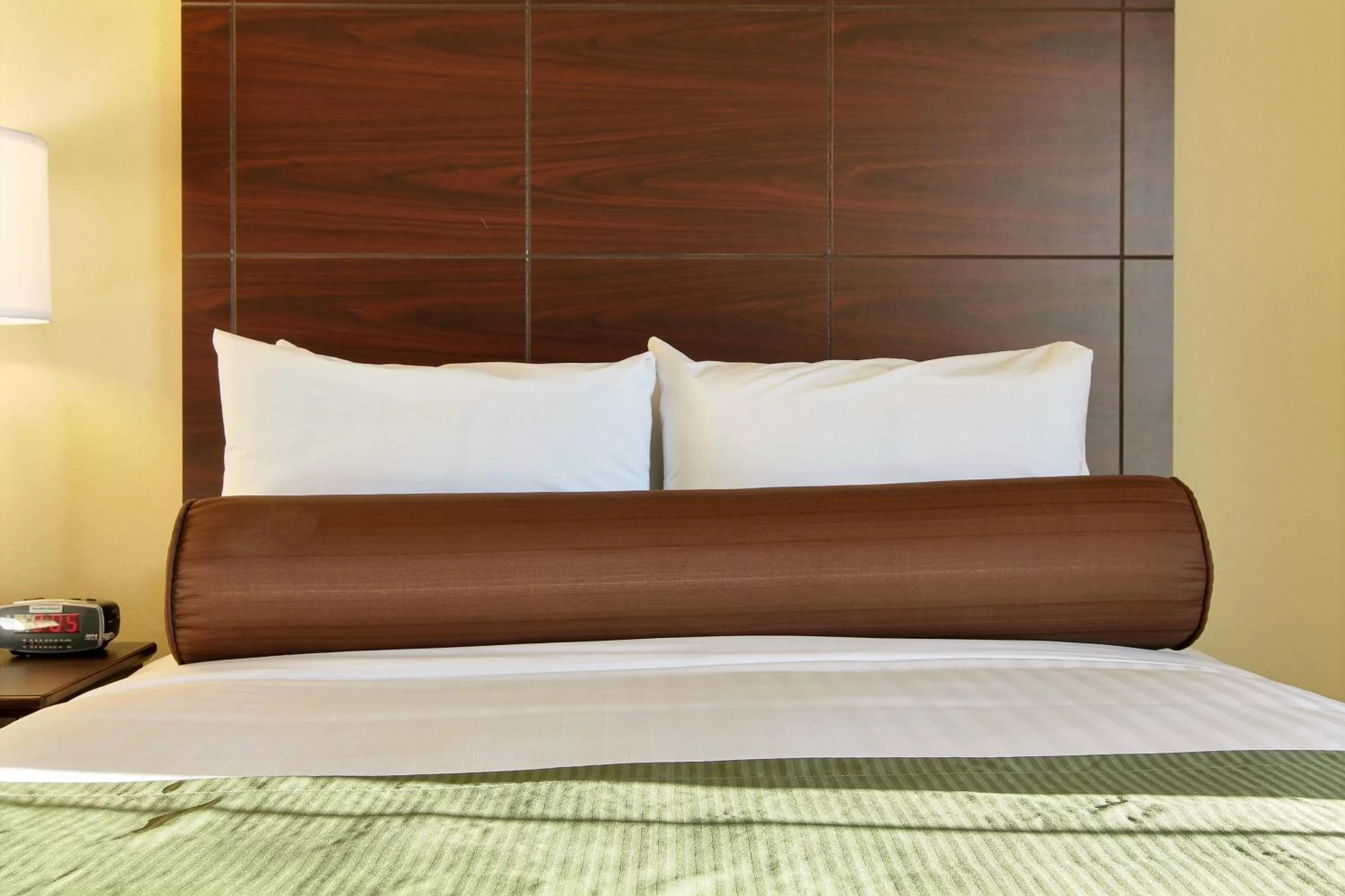 Double Room - Disability Access in Cobblestone Hotel & Suites - McCook