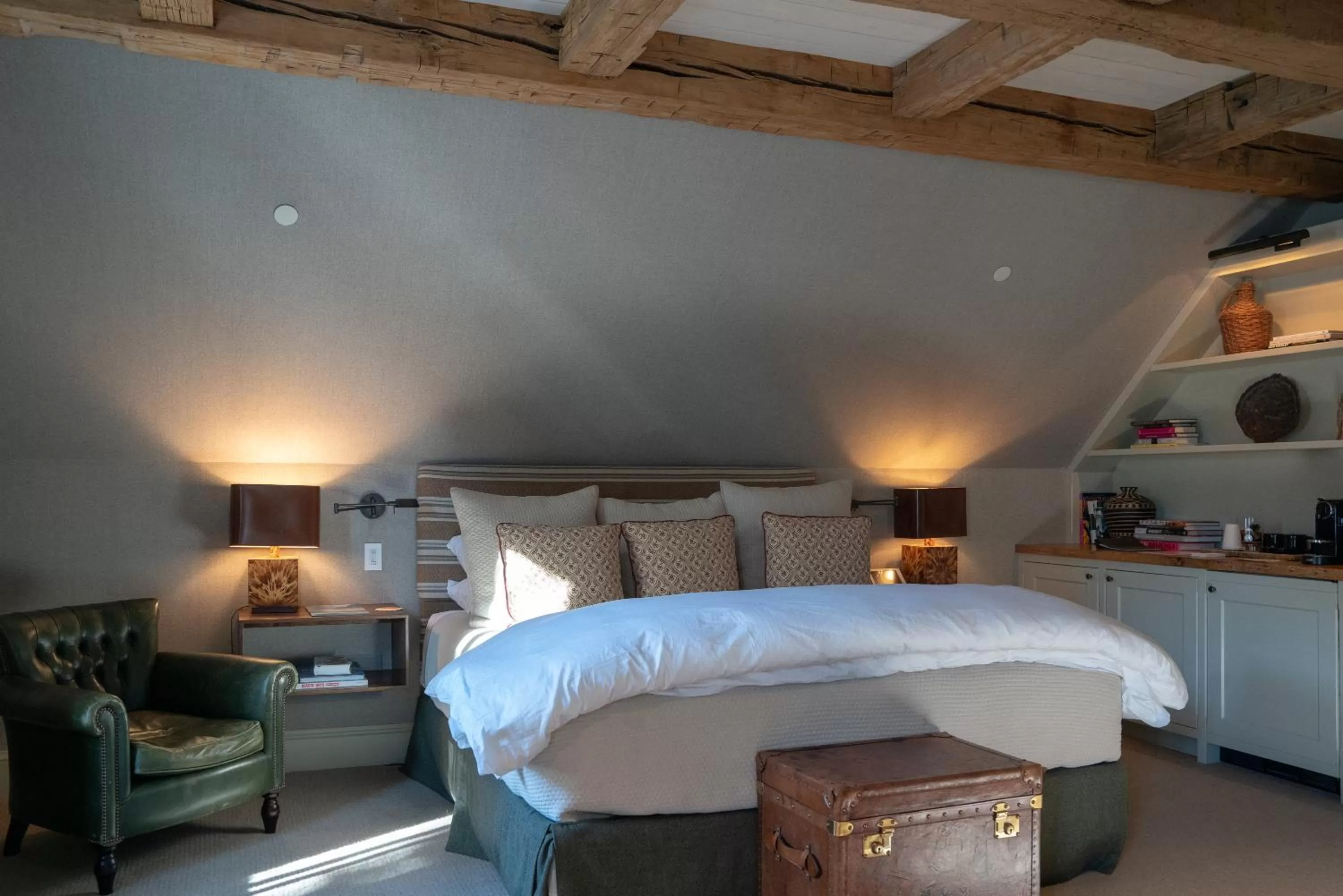 King Suite in Public House Lofts