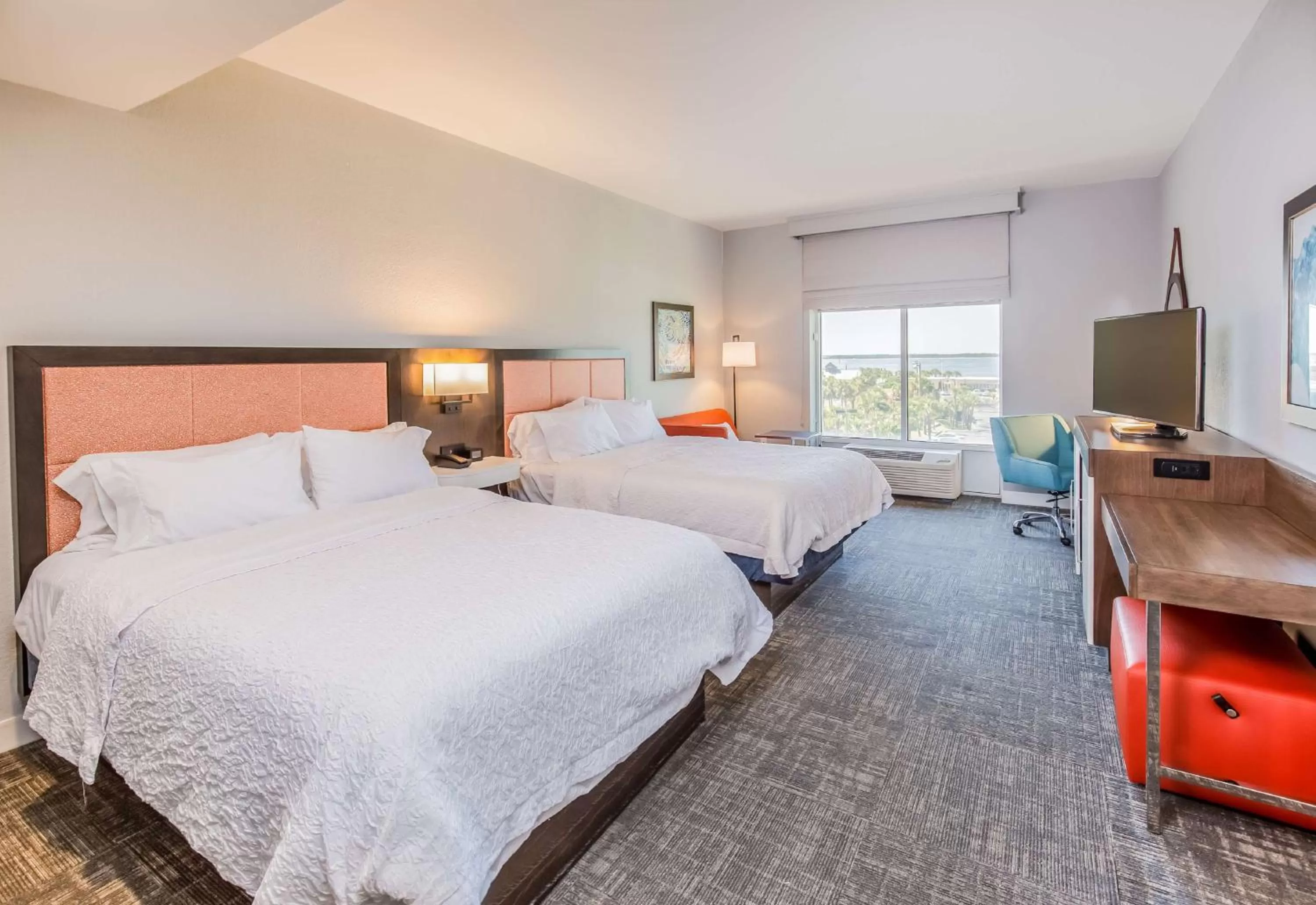 Queen Room with Two Queen Beds - Inland View in Hampton Inn Pensacola Beach