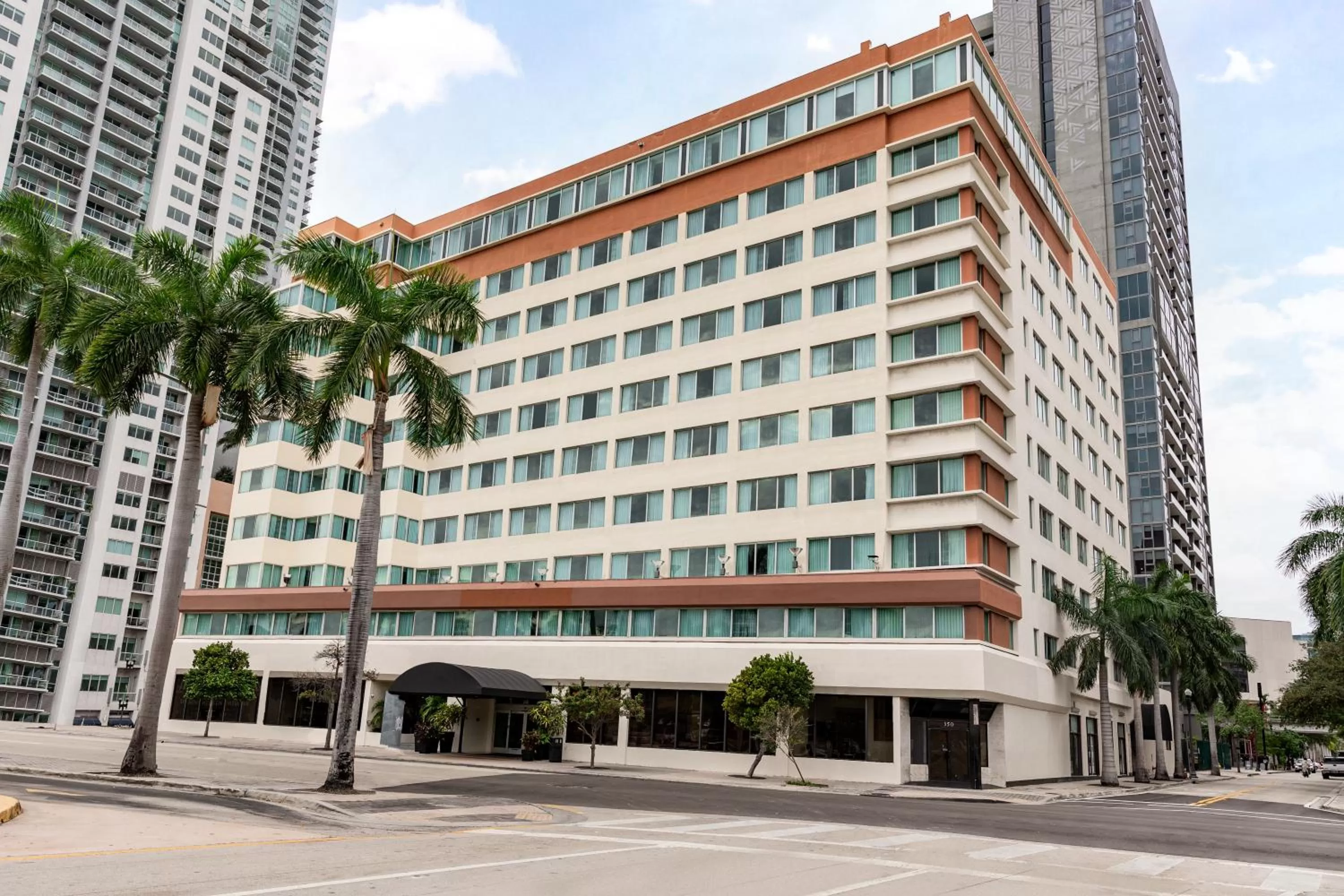 Holiday Inn Hotel Port of Miami-Downtown by IHG