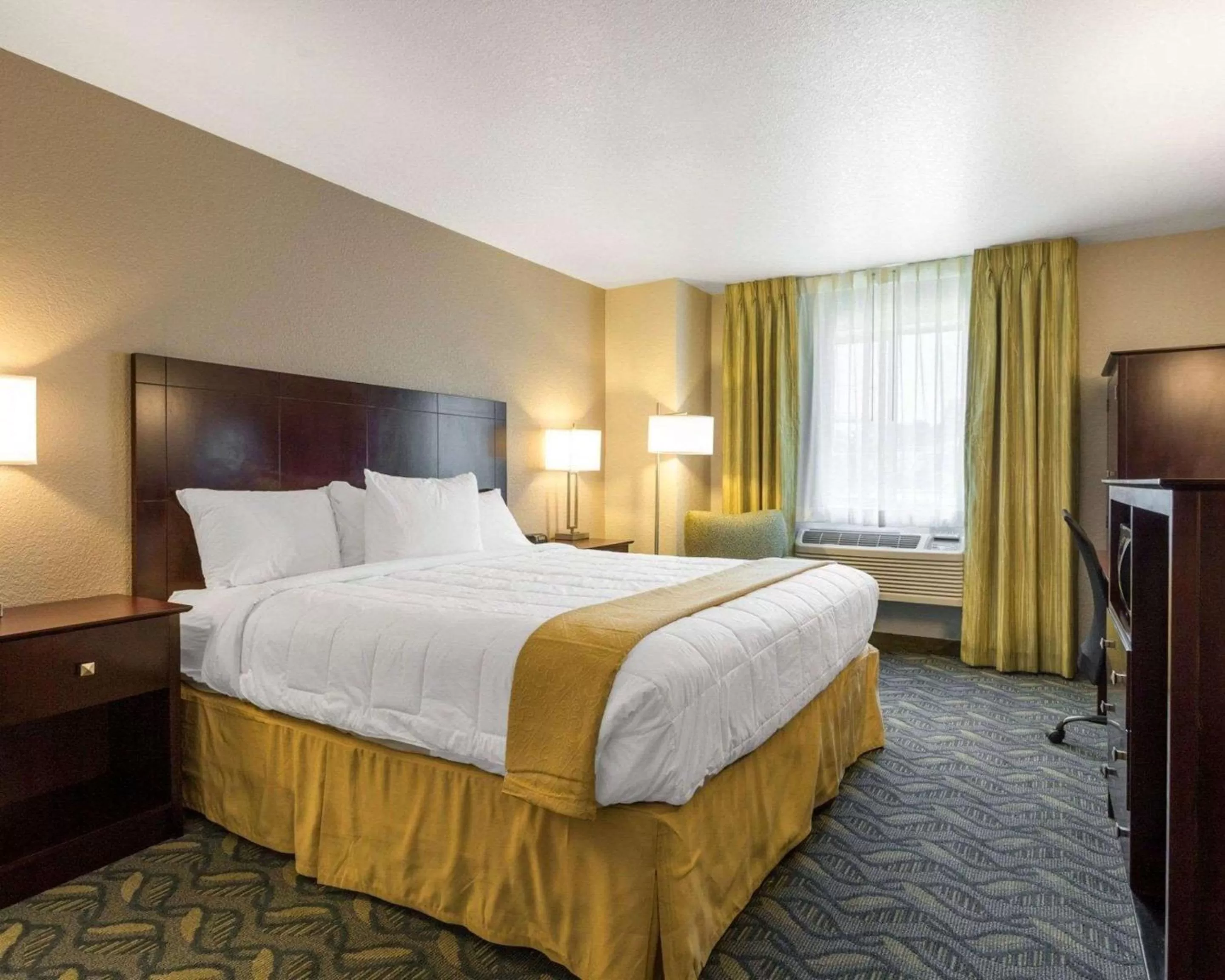 King Room - Accessible/Non-Smoking in Quality Inn Prescott