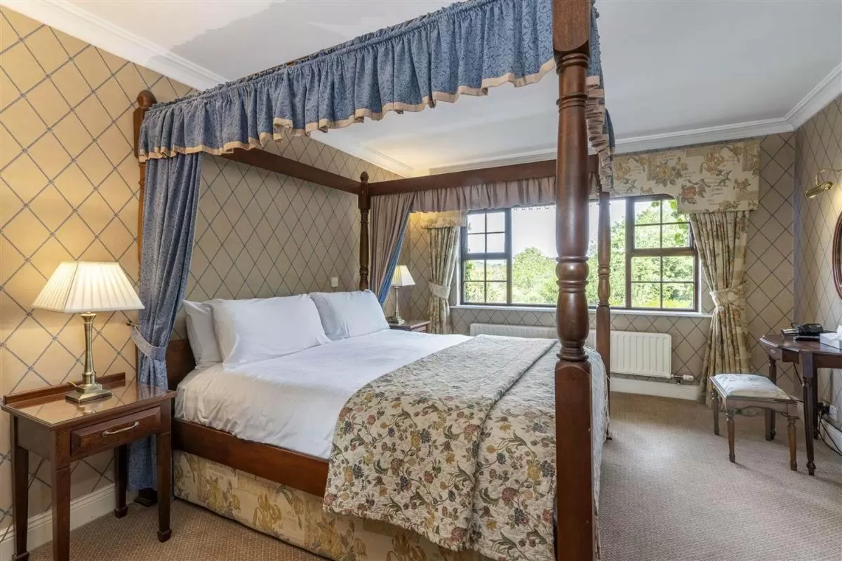 Suite - single occupancy in Abbeyglen Castle Hotel