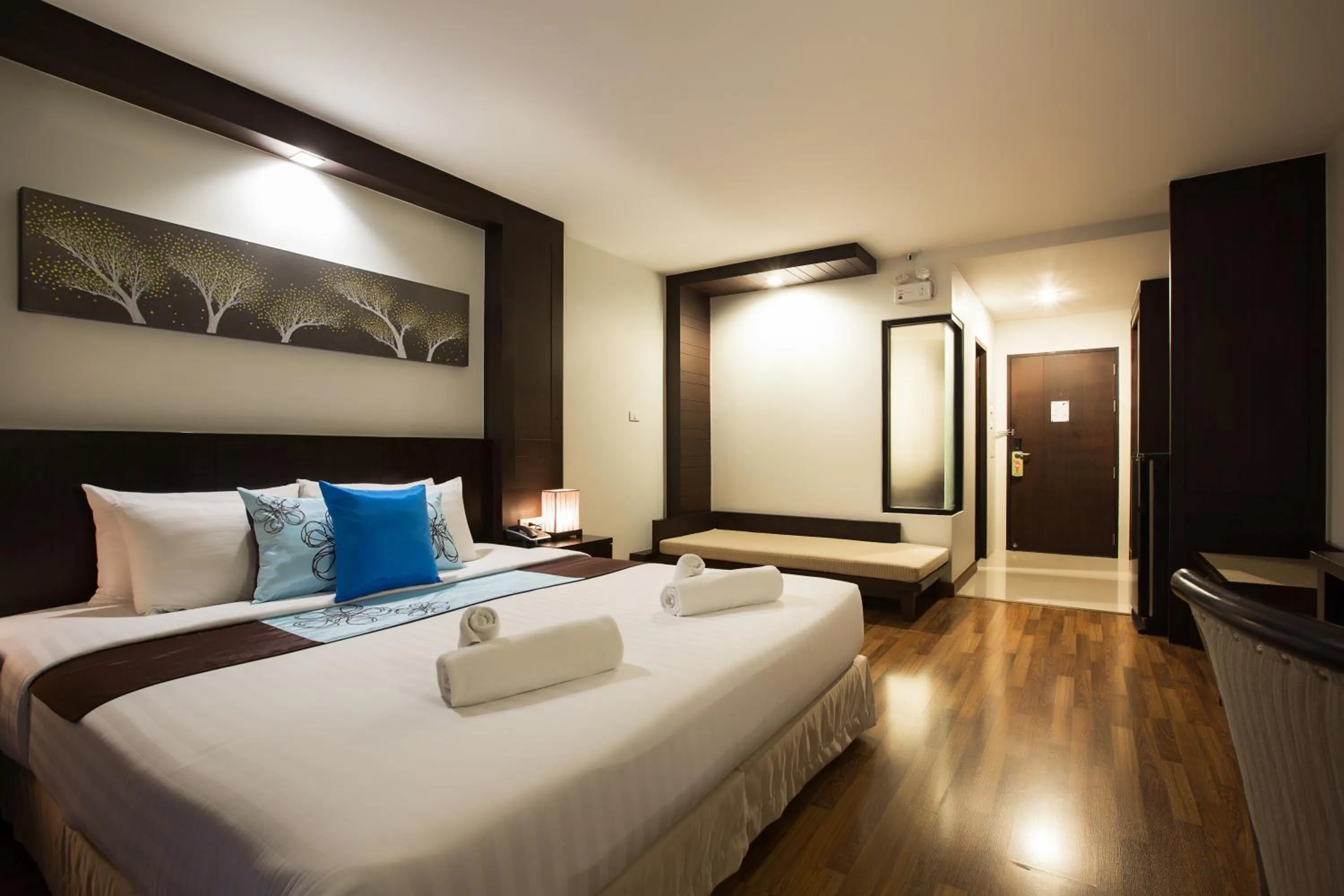 Grand Superior Double or Twin Room in Fifth Pattaya Jomtien By Shiwalai Int