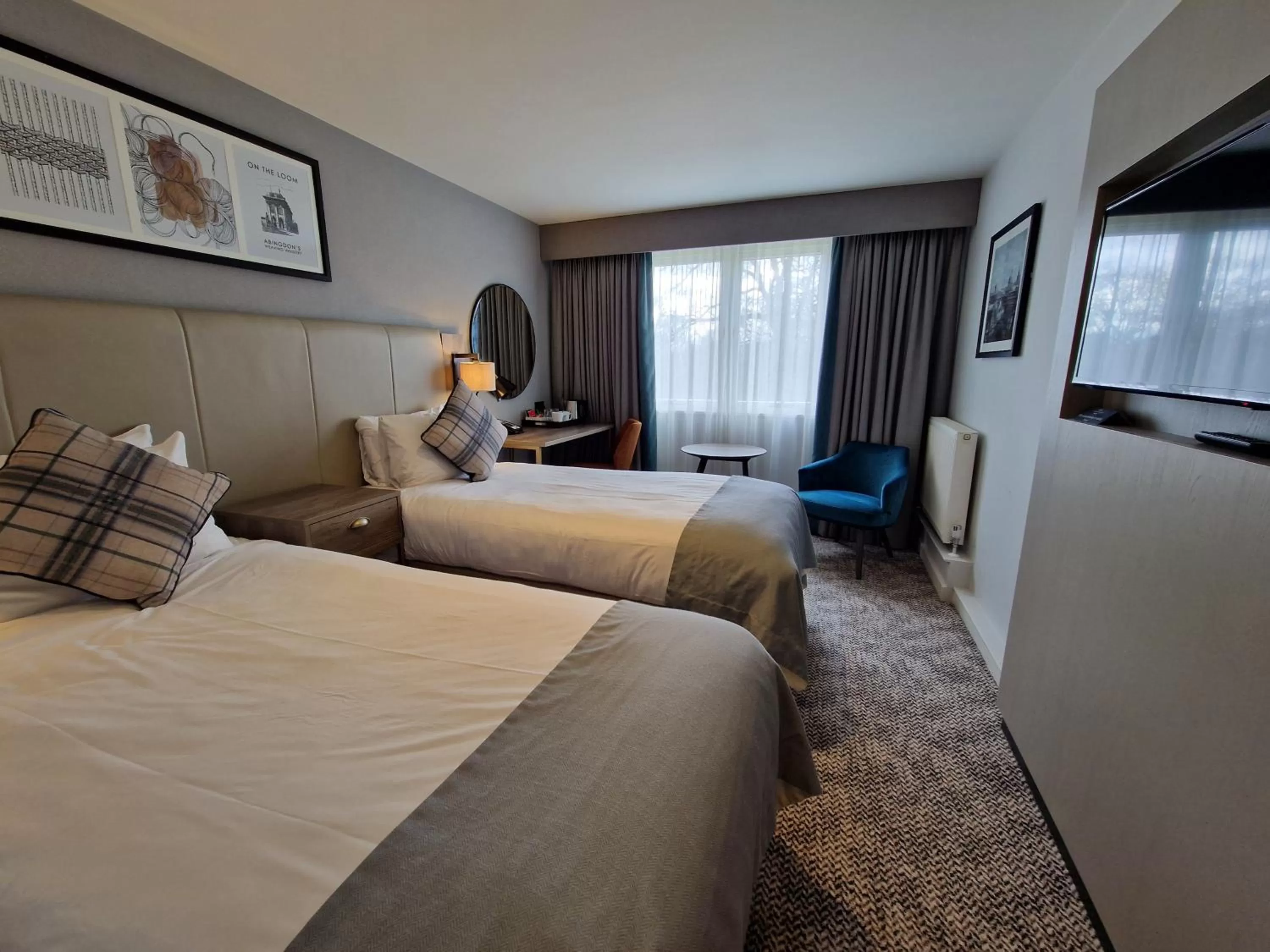 Standard Twin Room in Milton Hill House