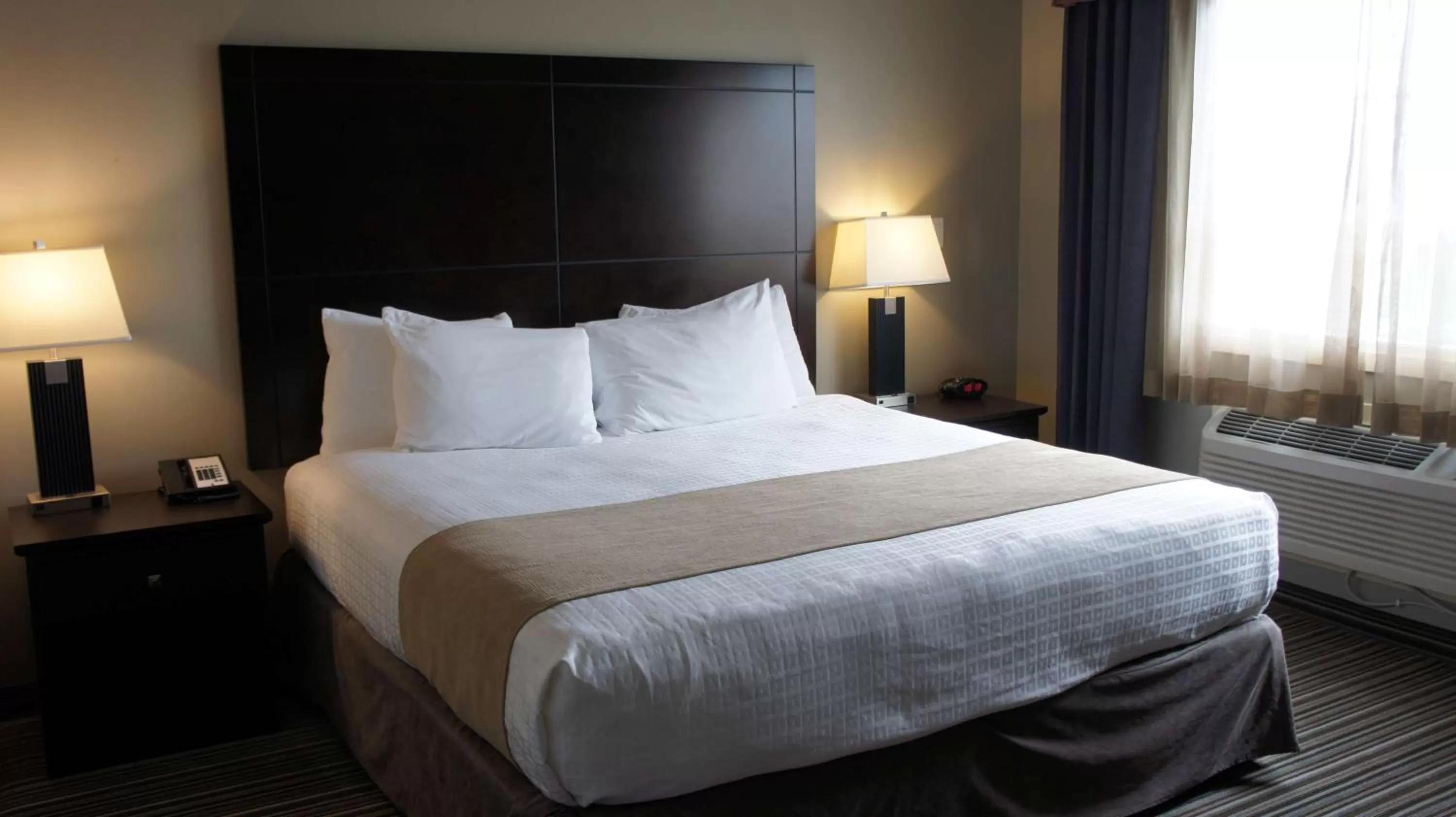 King Suite with Sofa Bed in Best Western PLUS Fort Saskatchewan Inn & Suites