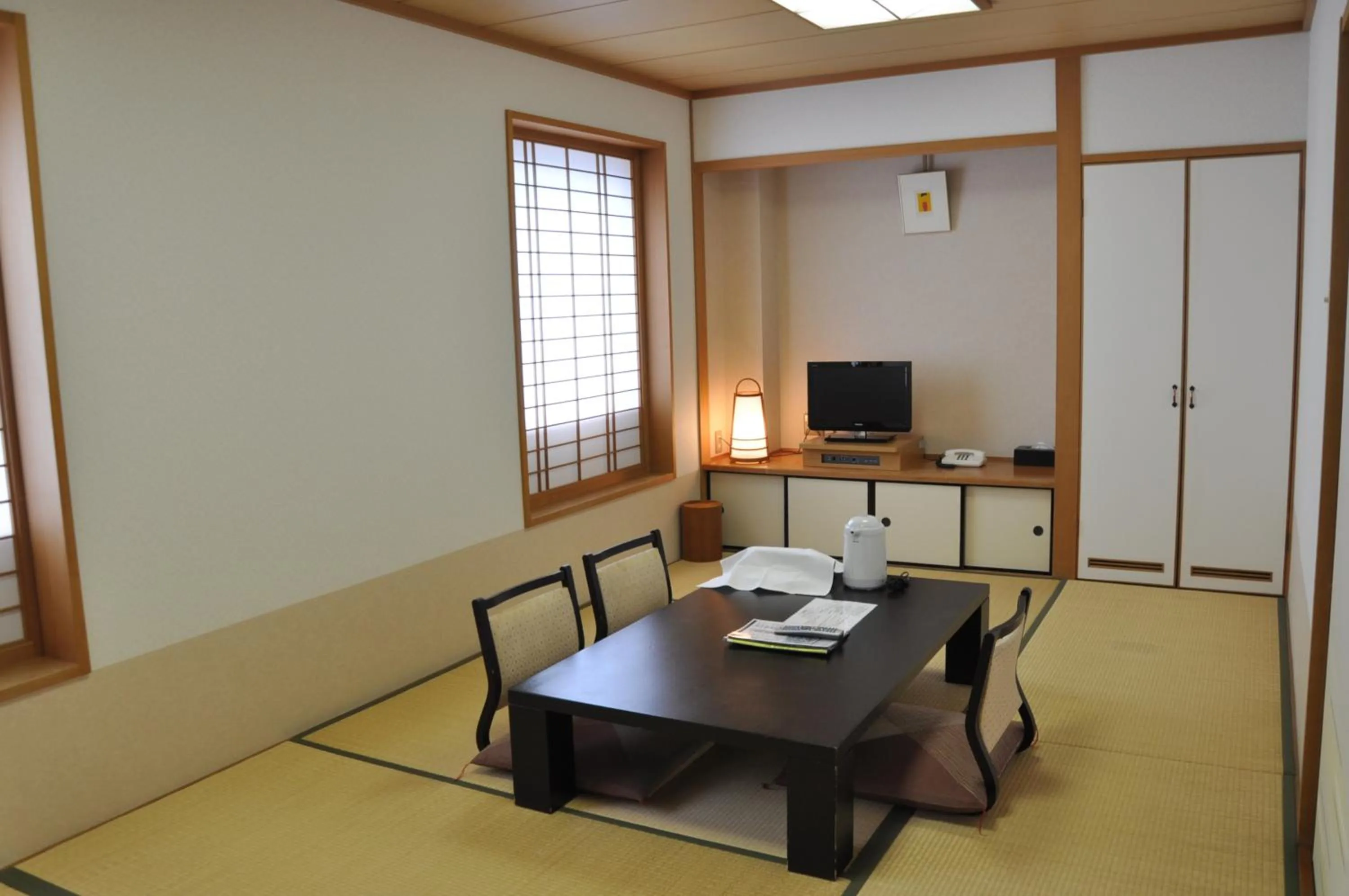 Standard Japanese-Style Room - single occupancy in Hotel Bientos