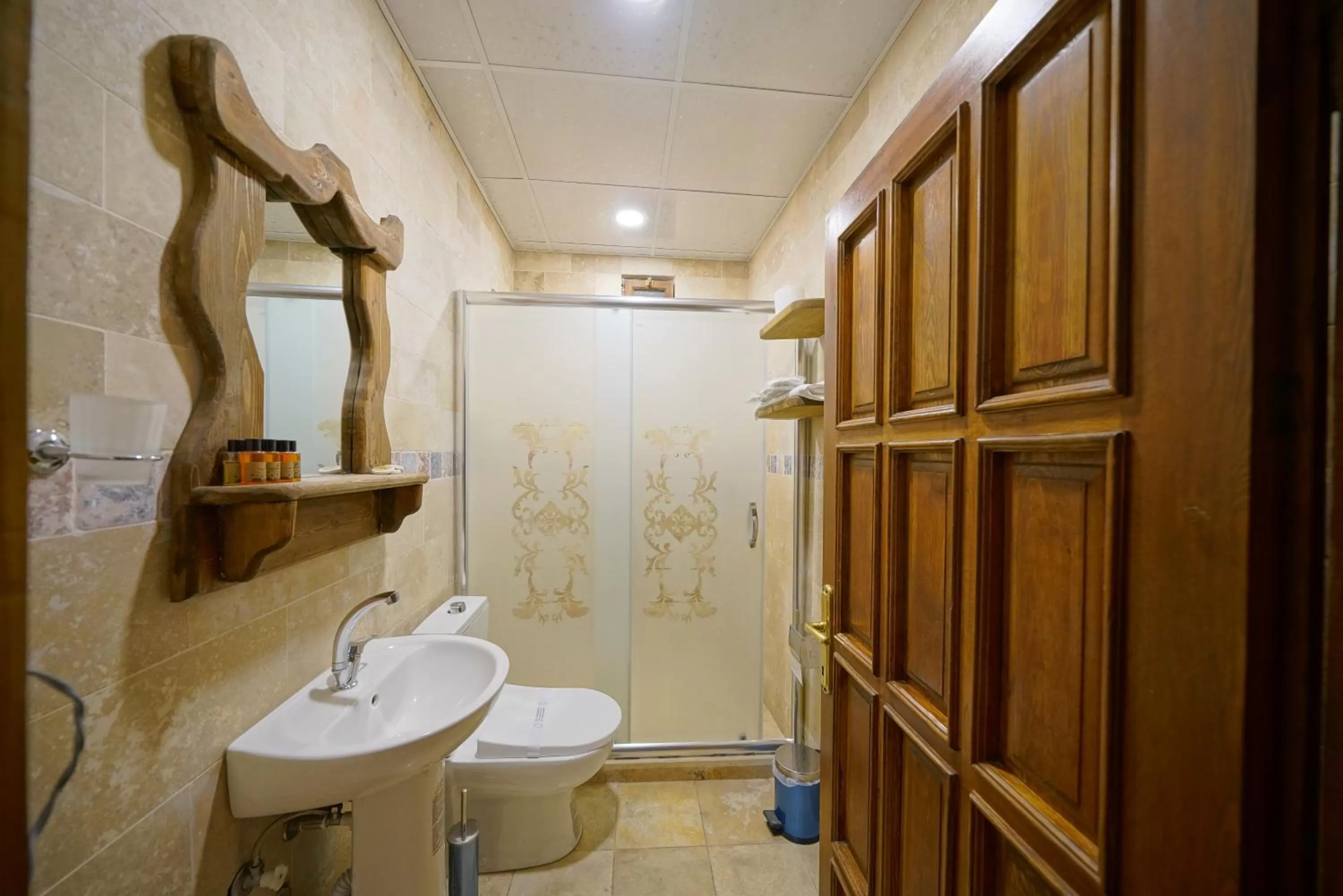 Quadruple Room with Bathroom in Arch Palace