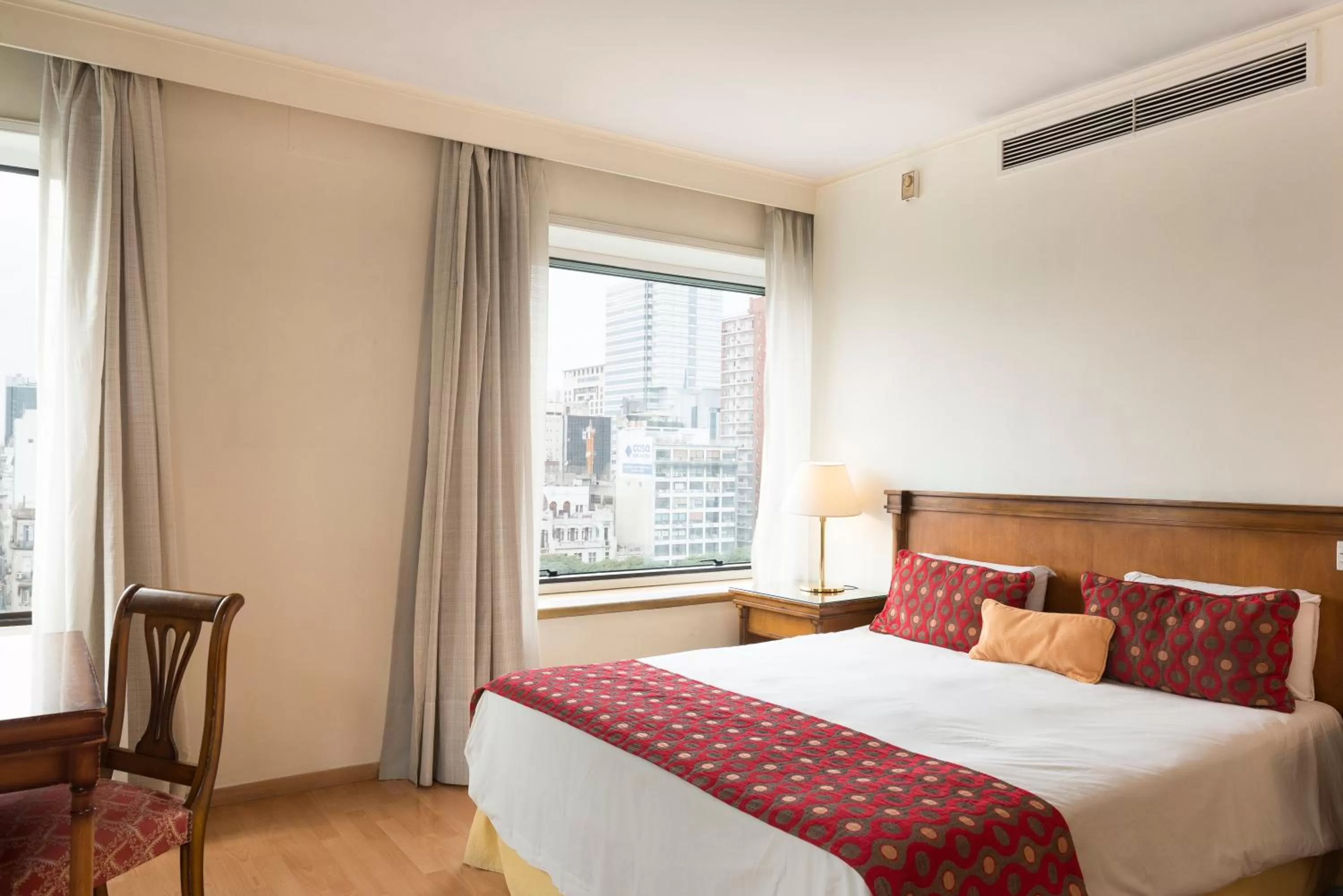 Deluxe Double or Twin Room in Imperial Park Hotel