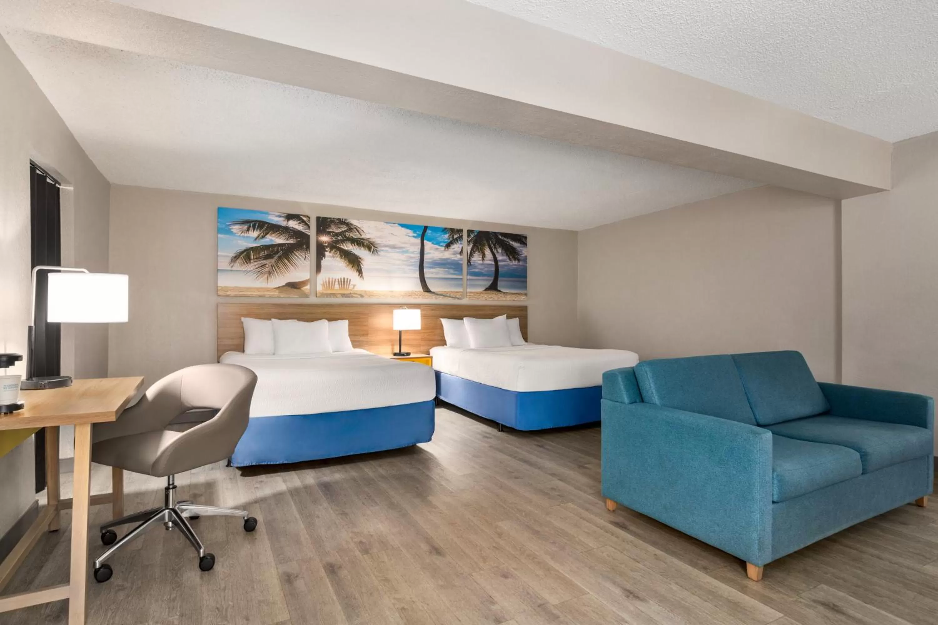 Queen Room with Two Queen Beds - Mobility/Hearing Accessible - Non-Smoking
 in Days Inn by Wyndham Miami Airport North
