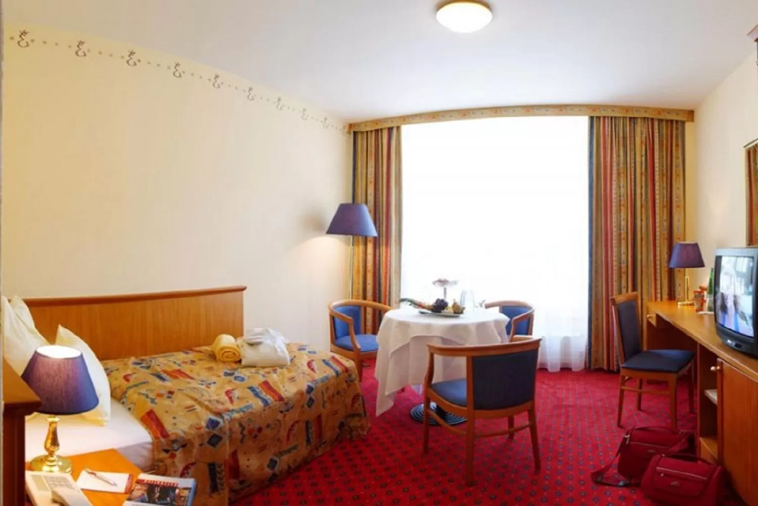 Single Room in Thermal Resort Hotel Elisabethpark
