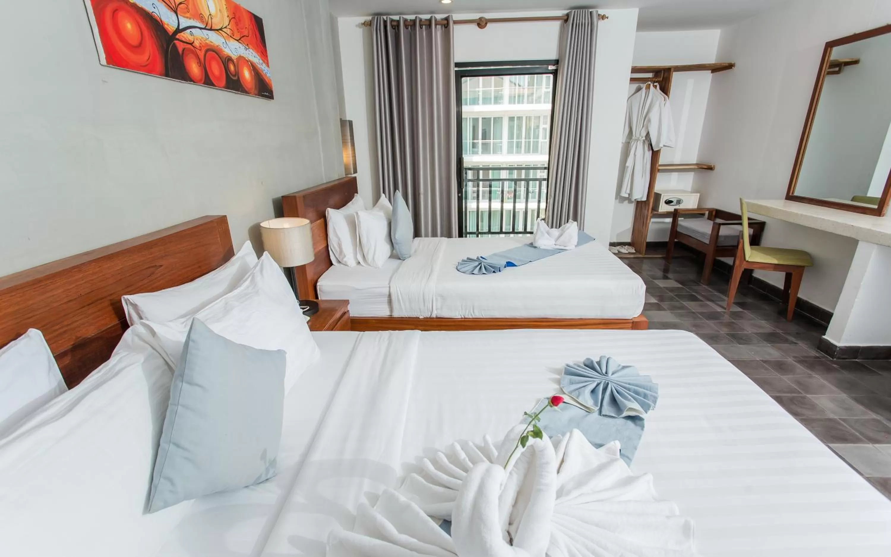 Deluxe Triple with Balcony in Home Chic Hotel