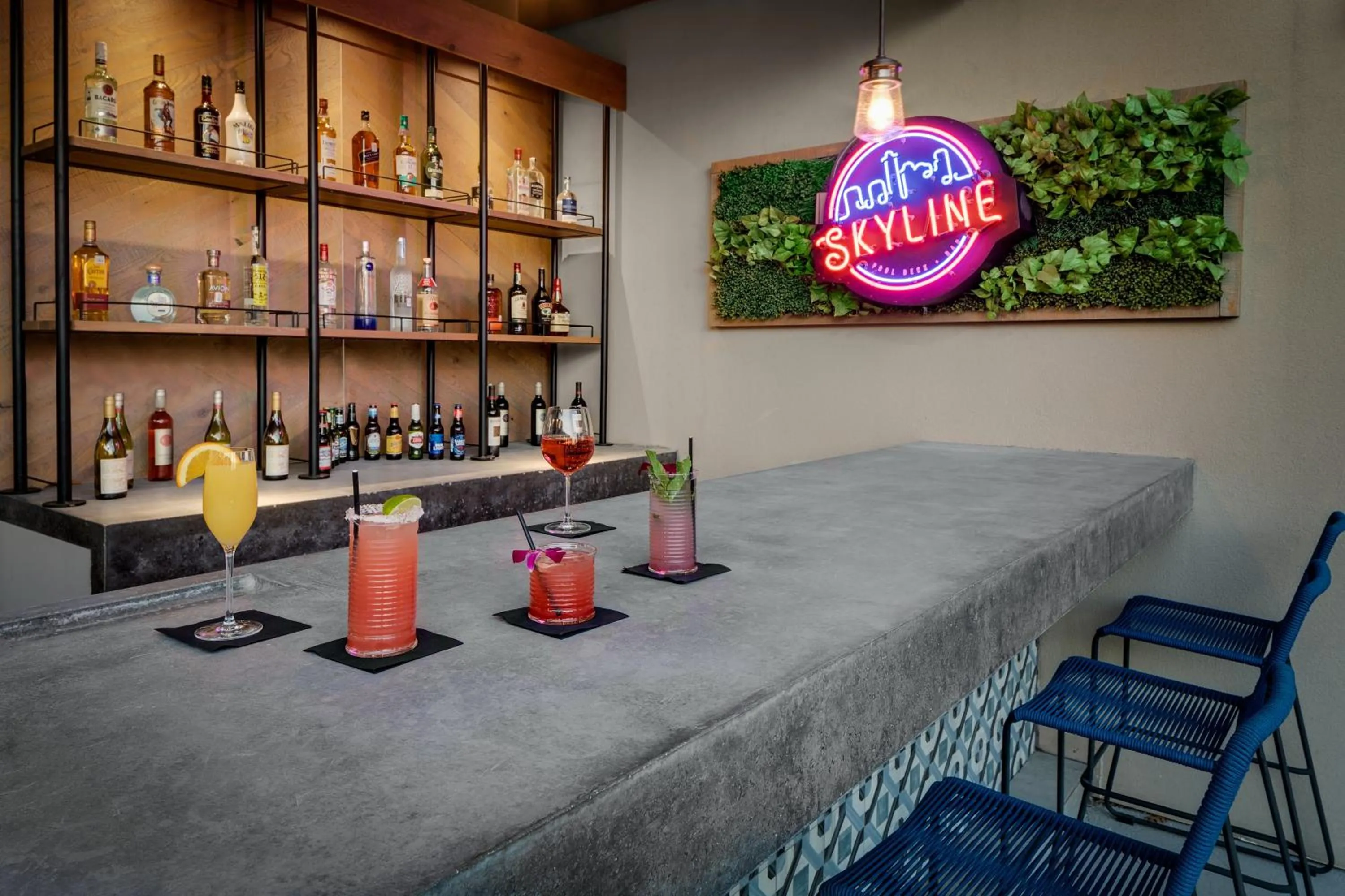 Holiday Inn Express Hotel & Suites Austin Downtown - University by IHG