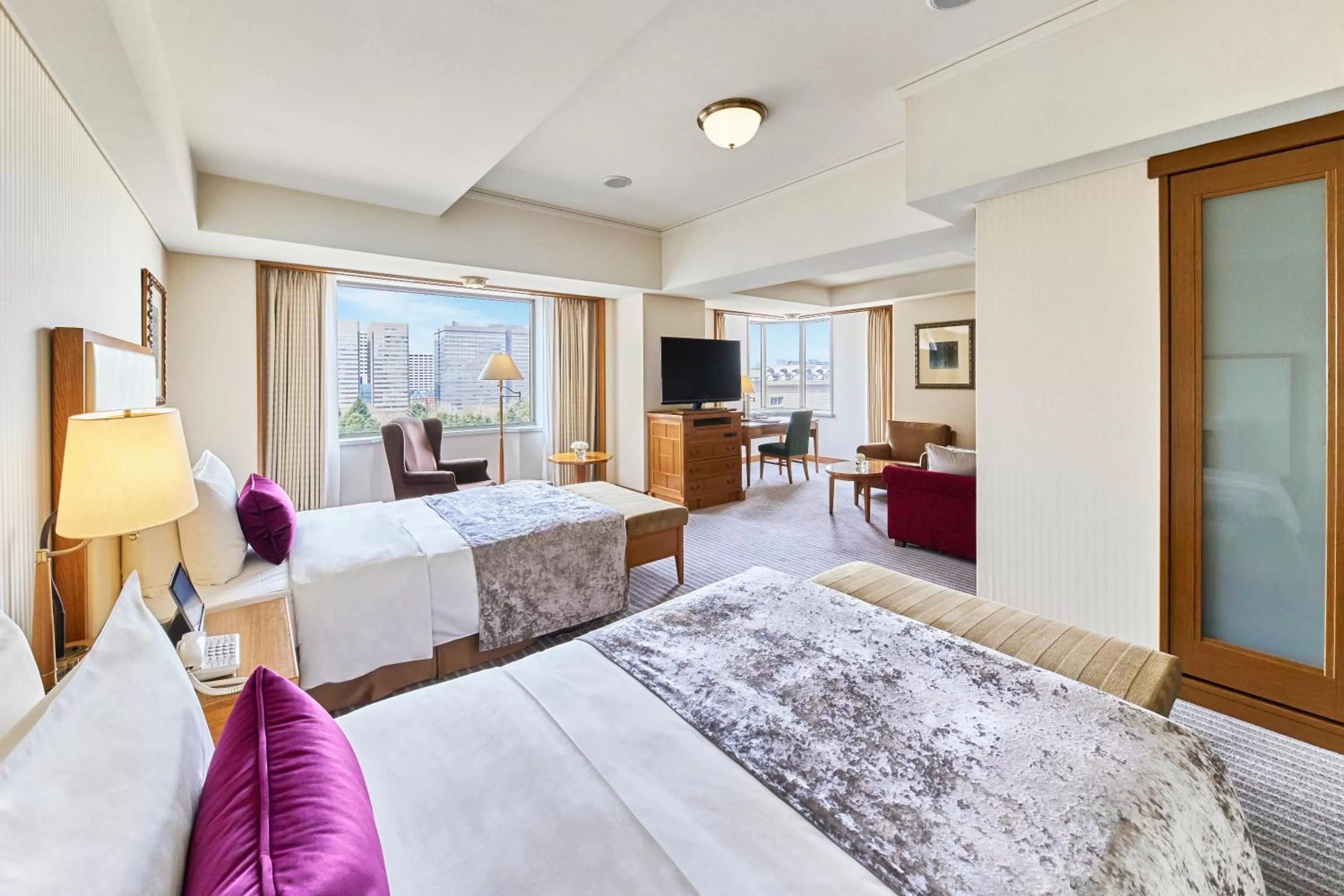 Junior Suite Park View Twin in Imperial Hotel Tokyo