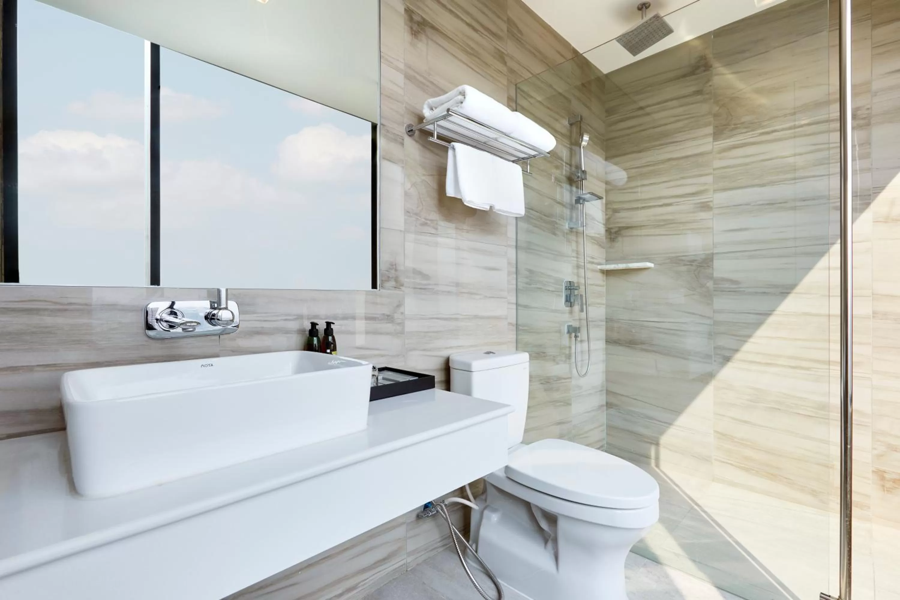 Deluxe Room in The Quarter Ari by UHG