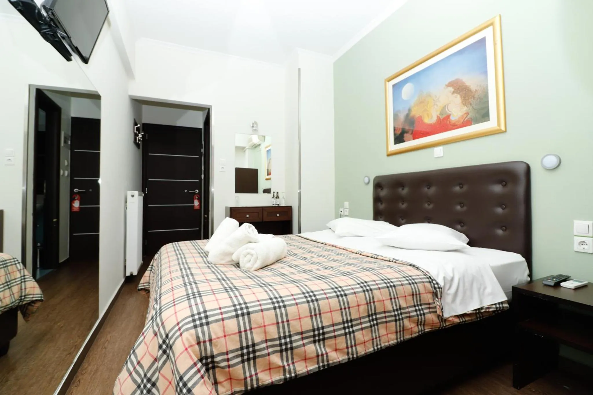 Double Room in Athens Choice Hotel