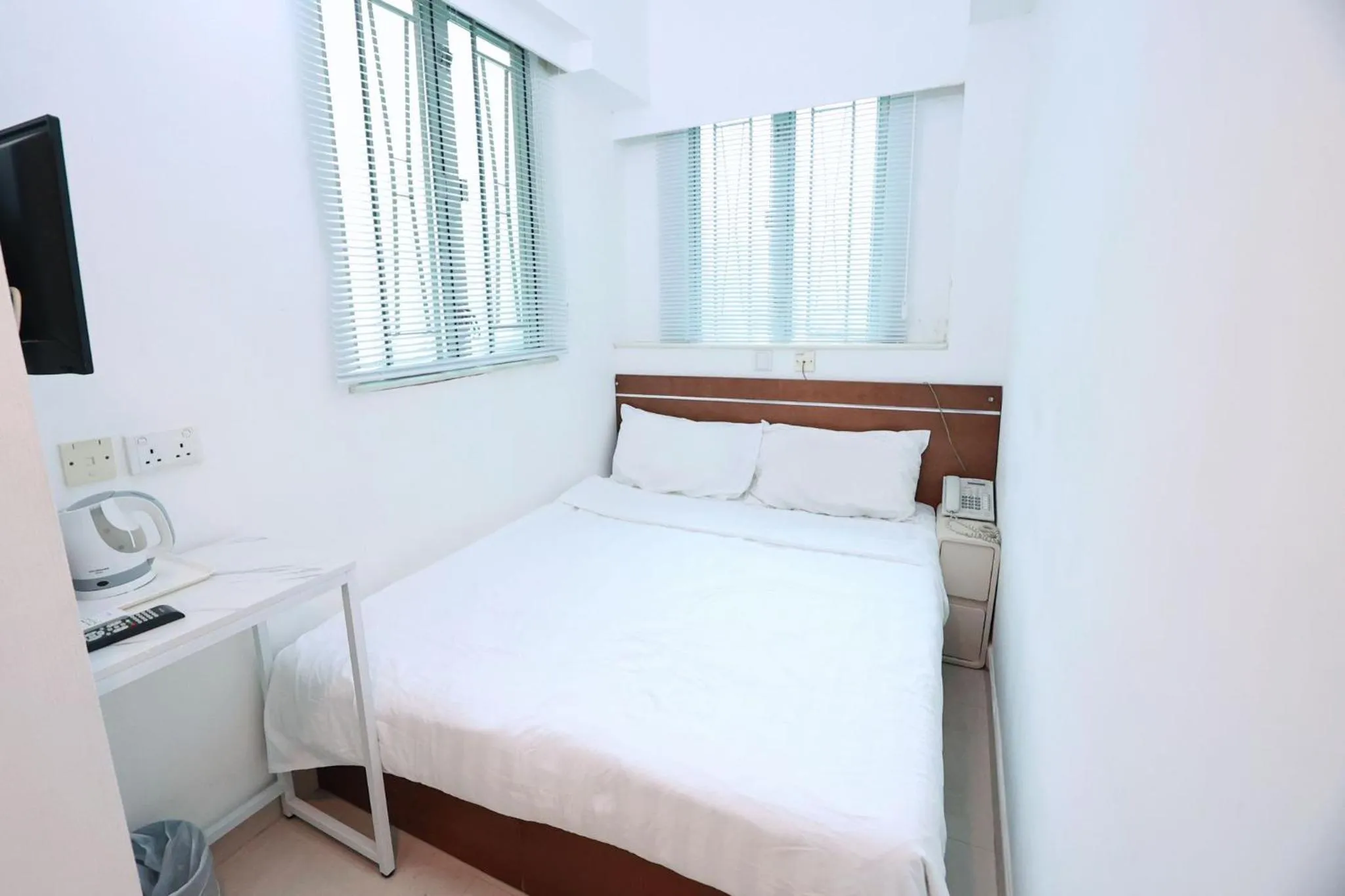 Double Room with Private Bathroom in Metacity MK