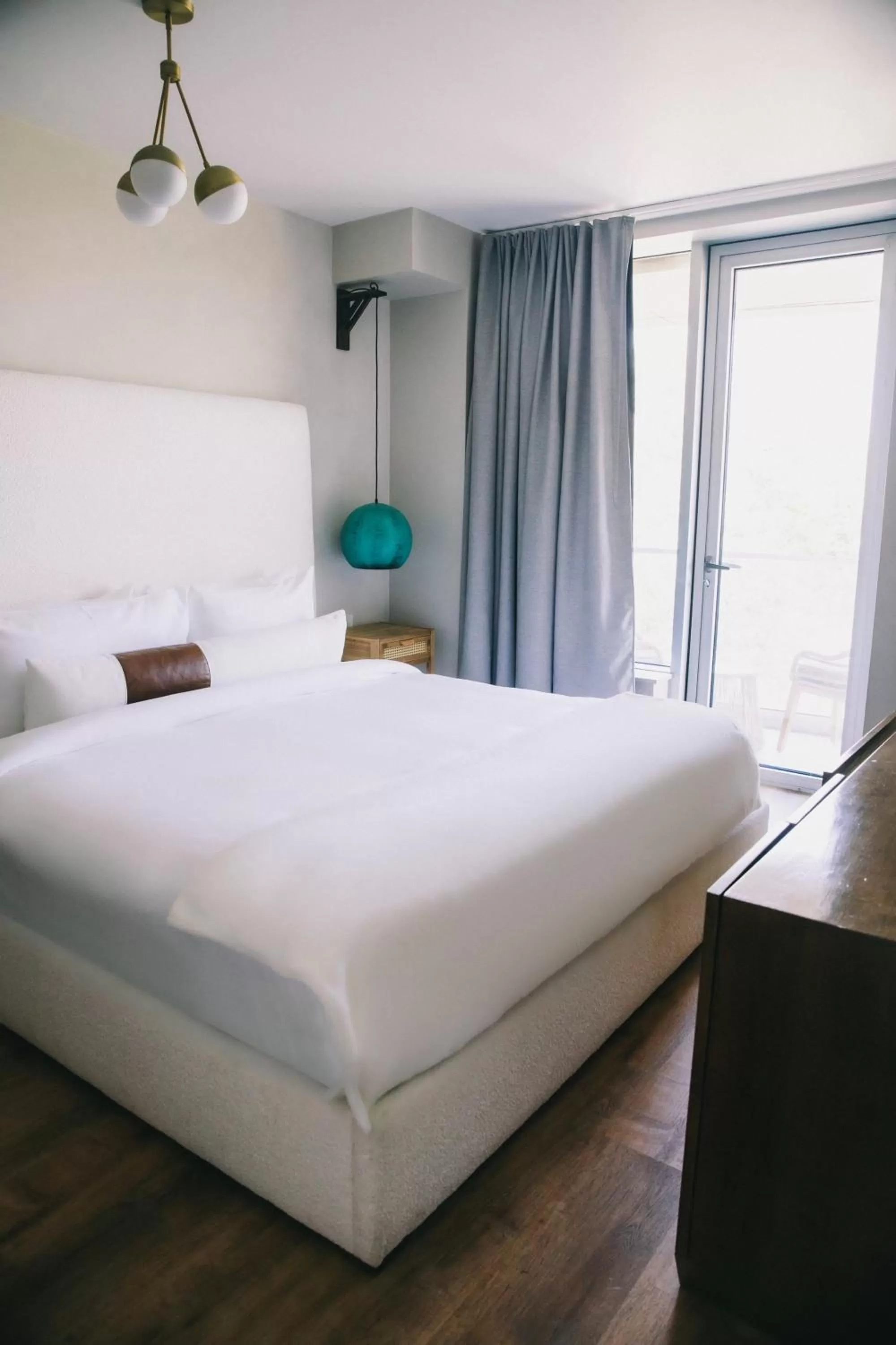 Superior Queen Room with Balcony in CODA Williamsburg