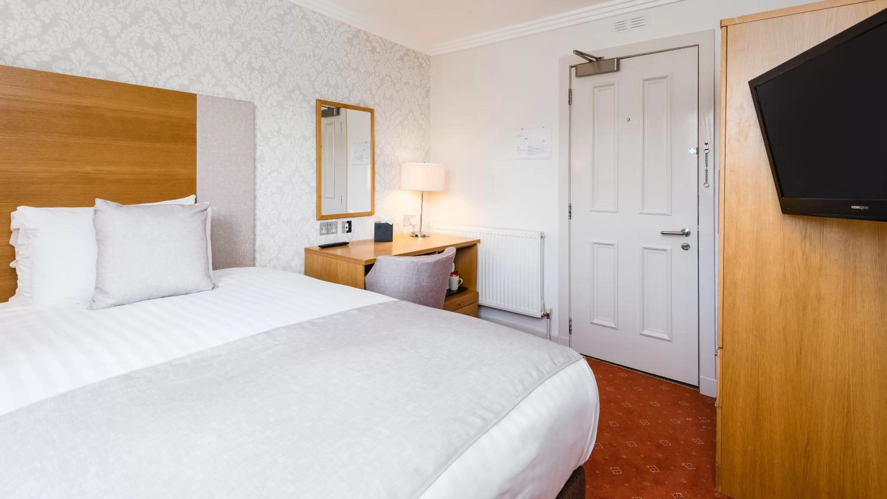 Executive Single Room - single occupancy in Fisher's Hotel