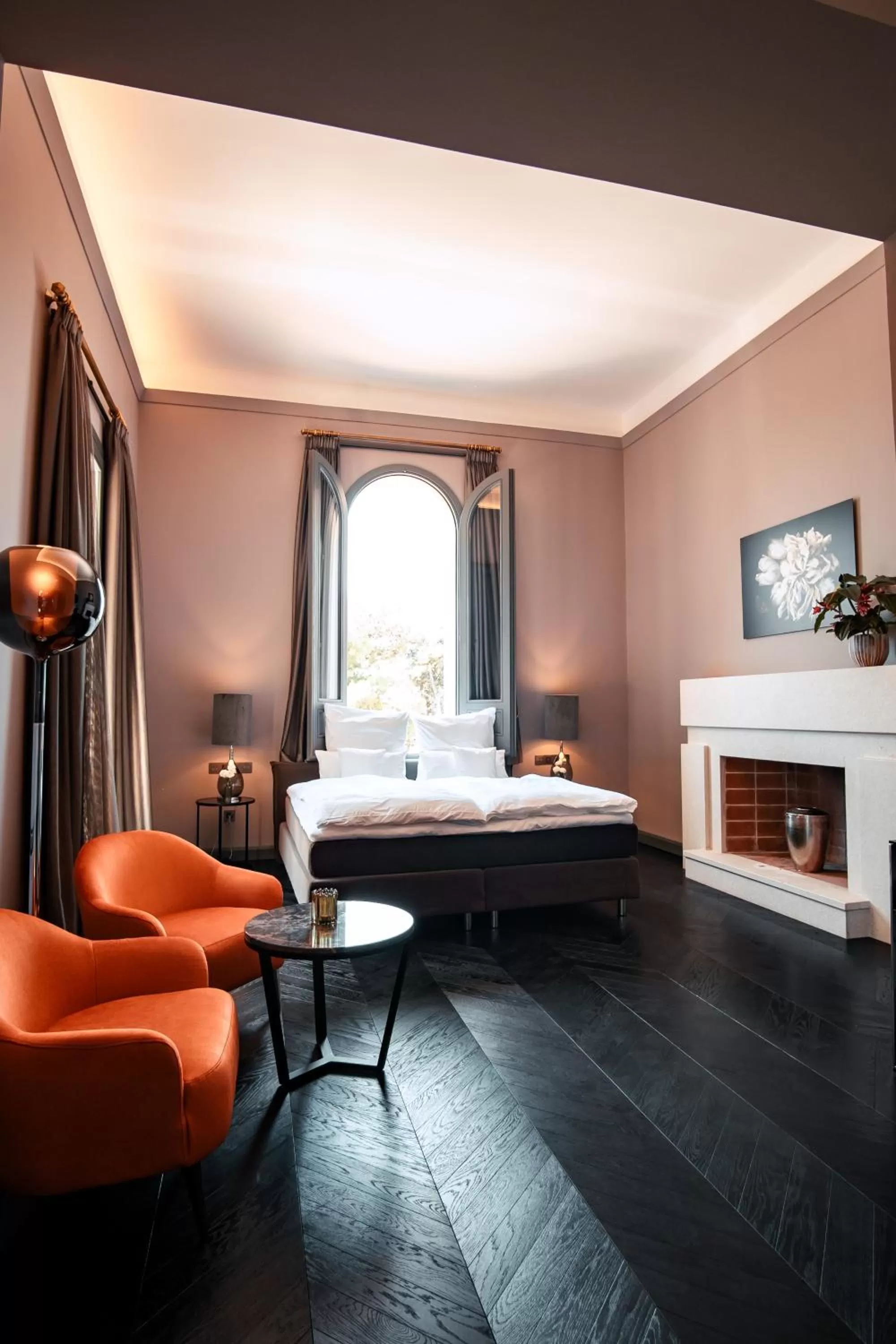 Double or Twin Room with Private Bathroom in Sa Suites