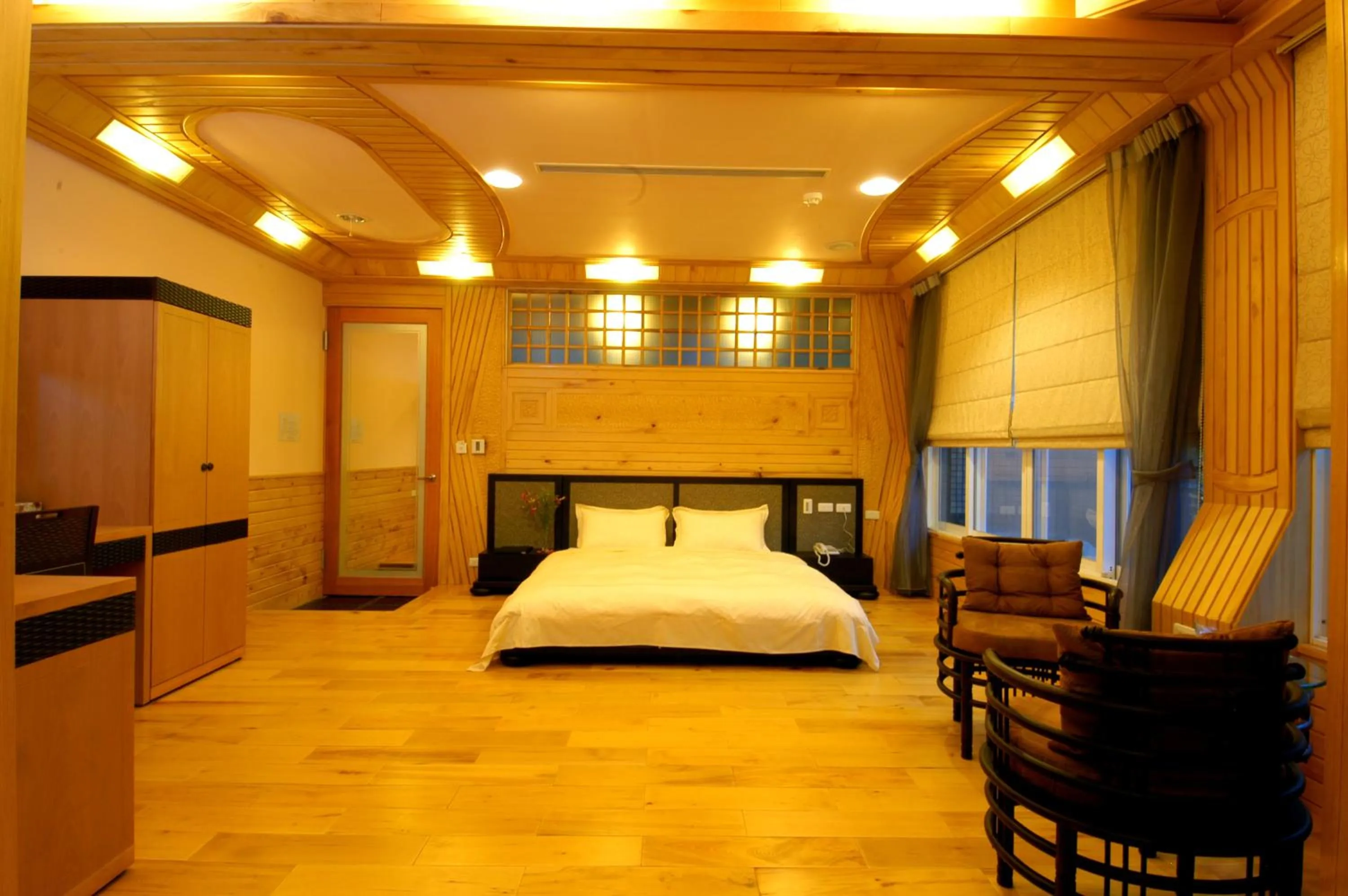 Deluxe Triple Room in Full Moon Spa