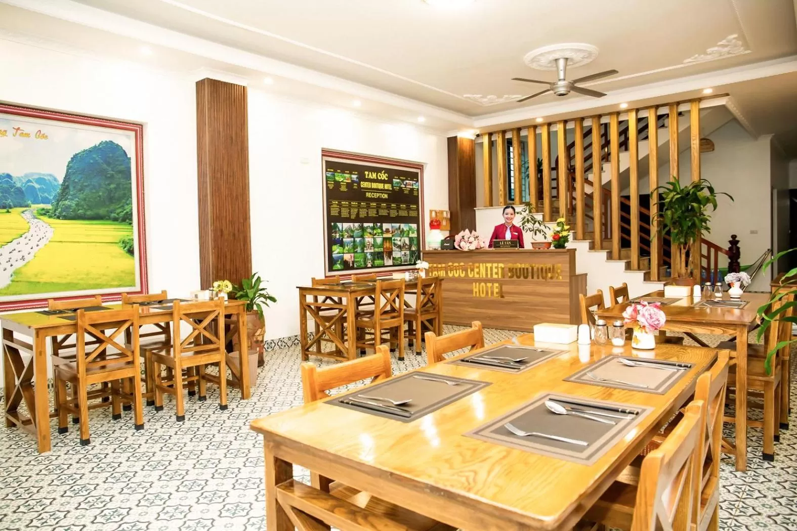 Tam Coc Center Luxury Hotel & Villa
