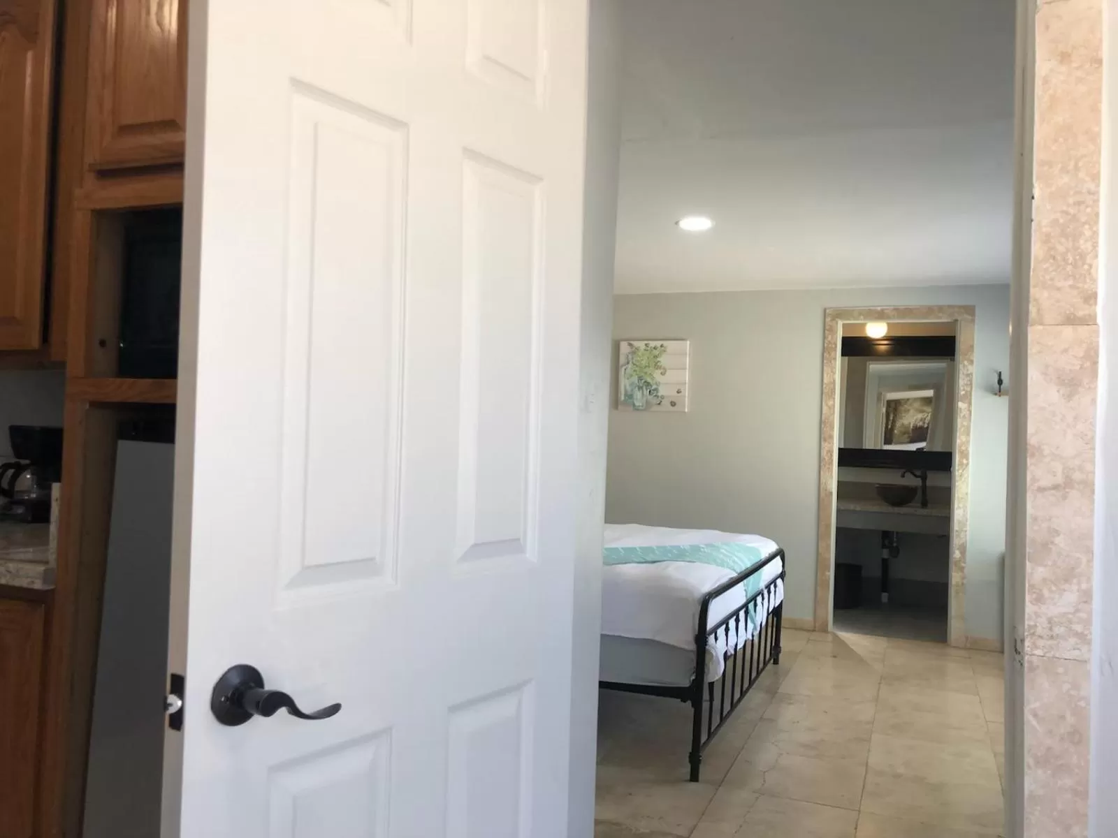 King Room in Olancha RV Park and Motel