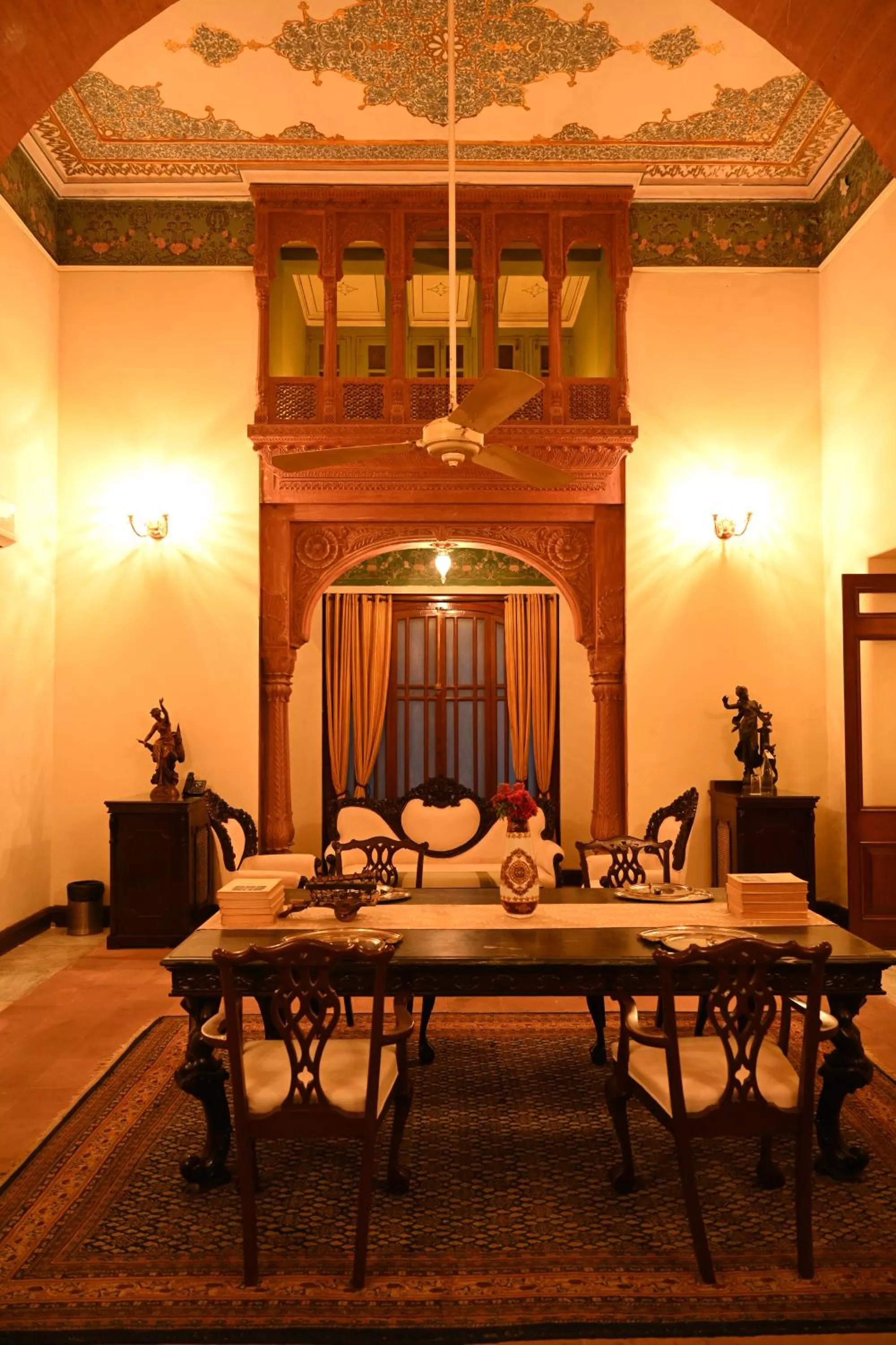 Presidential Suite in The Laxmi Niwas Palace