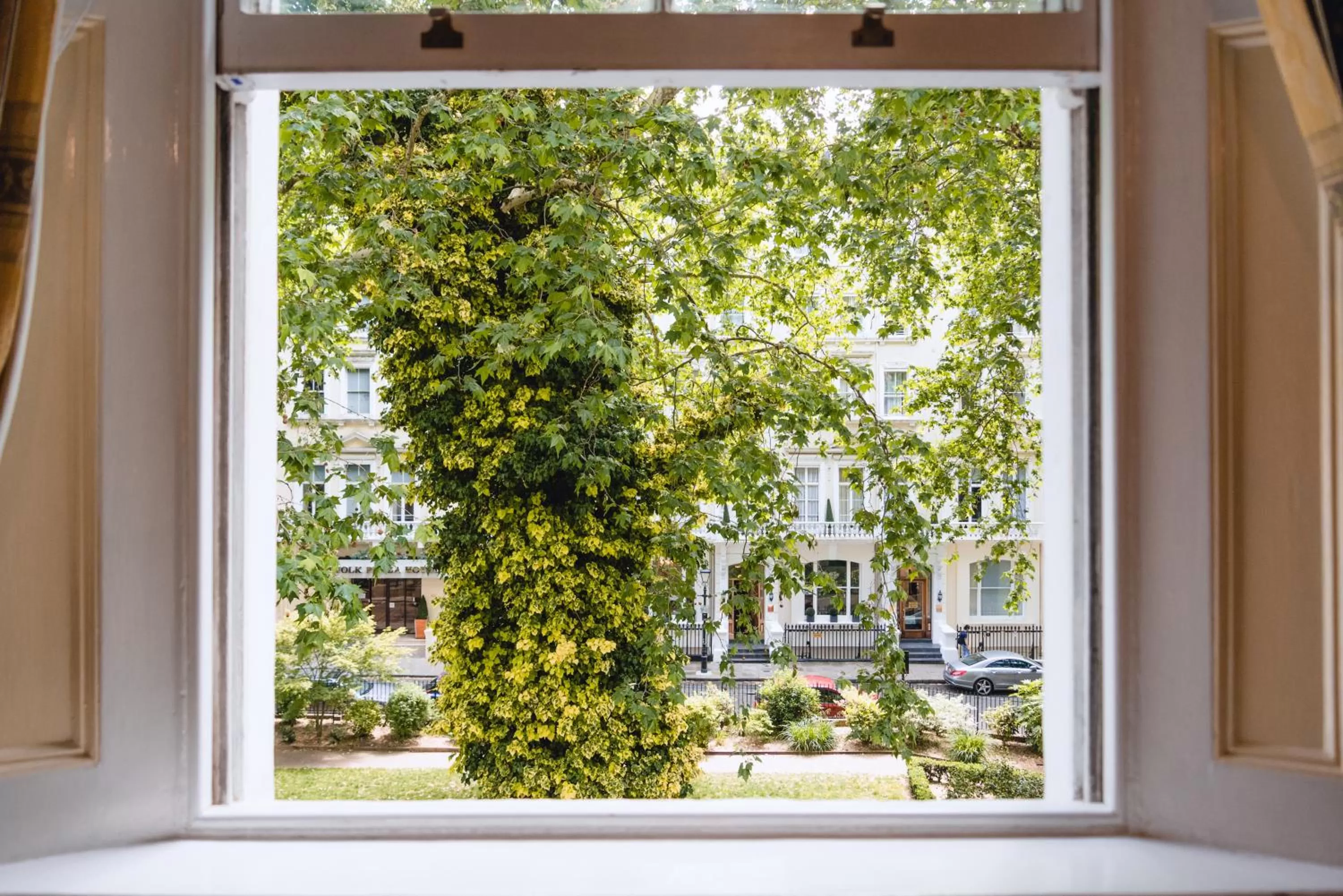 Single Room with Shared Bathroom in Shakespeare Hotel