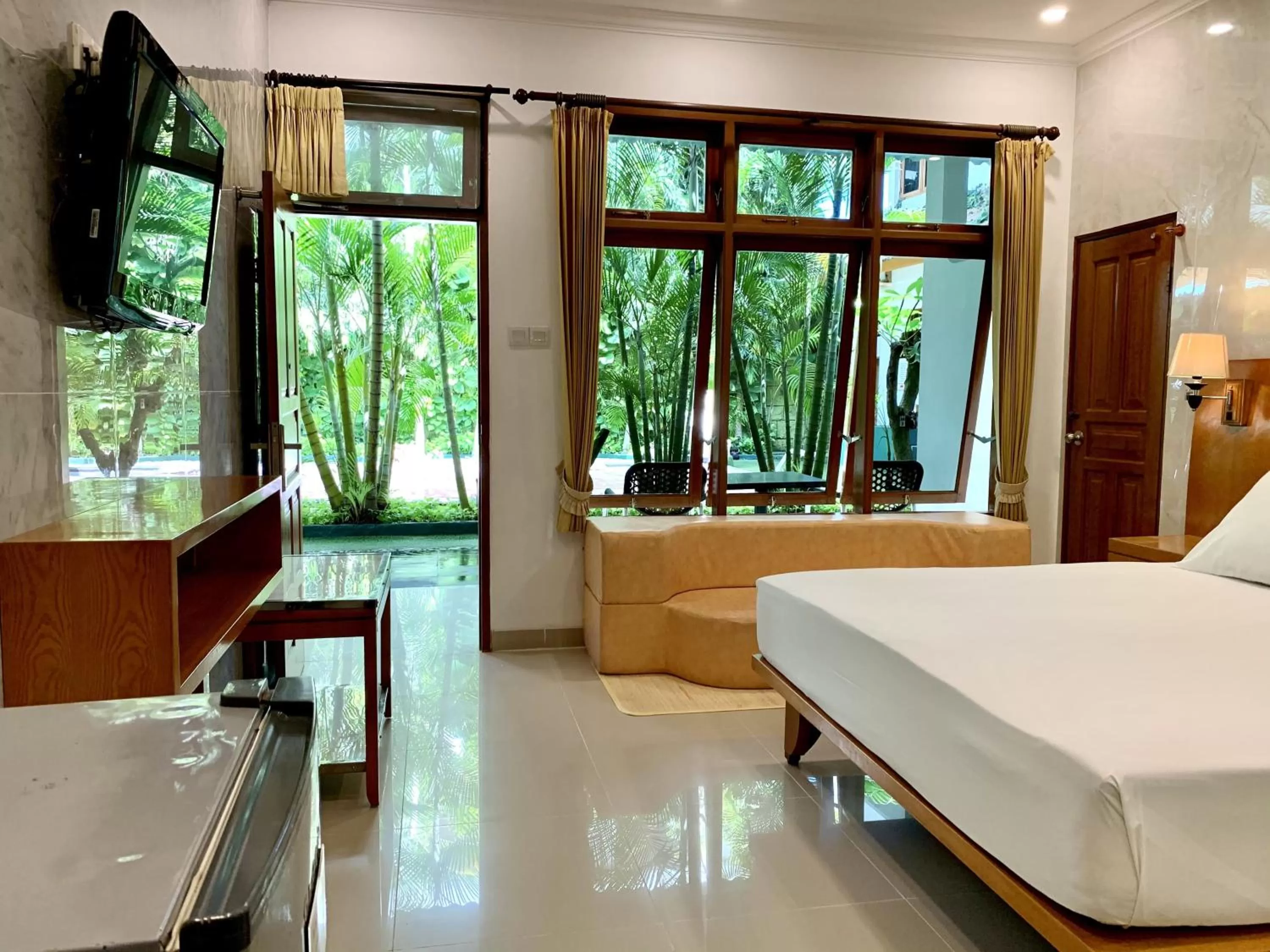 Standard King Room in Febri's Hotel & Spa