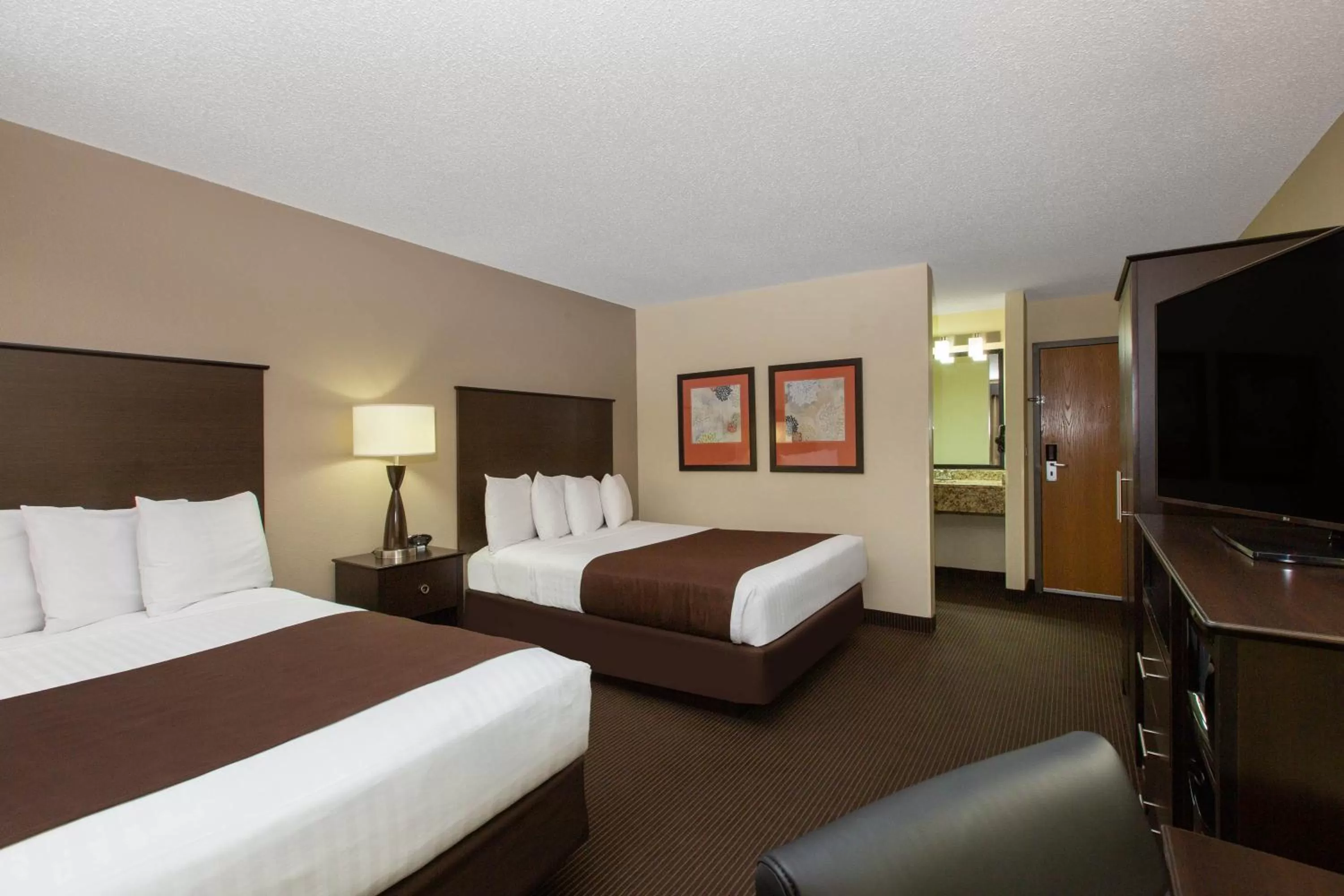 Queen Room with Two Queen Beds - Non-Smoking in AmericInn by Wyndham Apple Valley